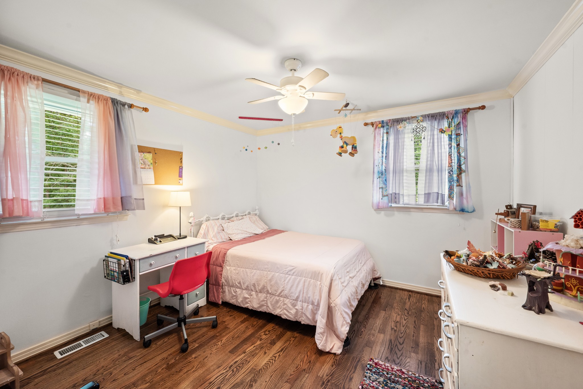 5933 Higdon Rd
