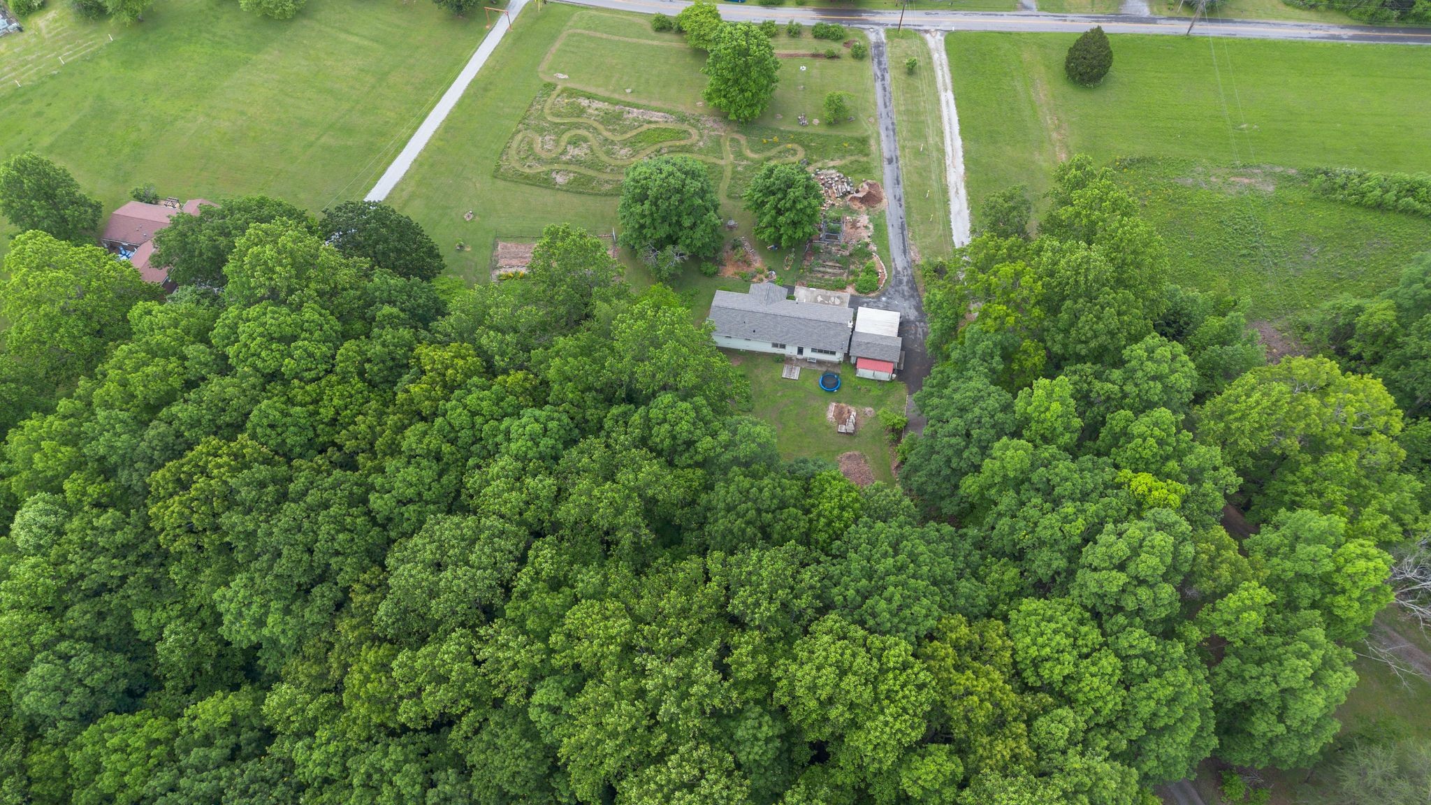 5933 Higdon Rd