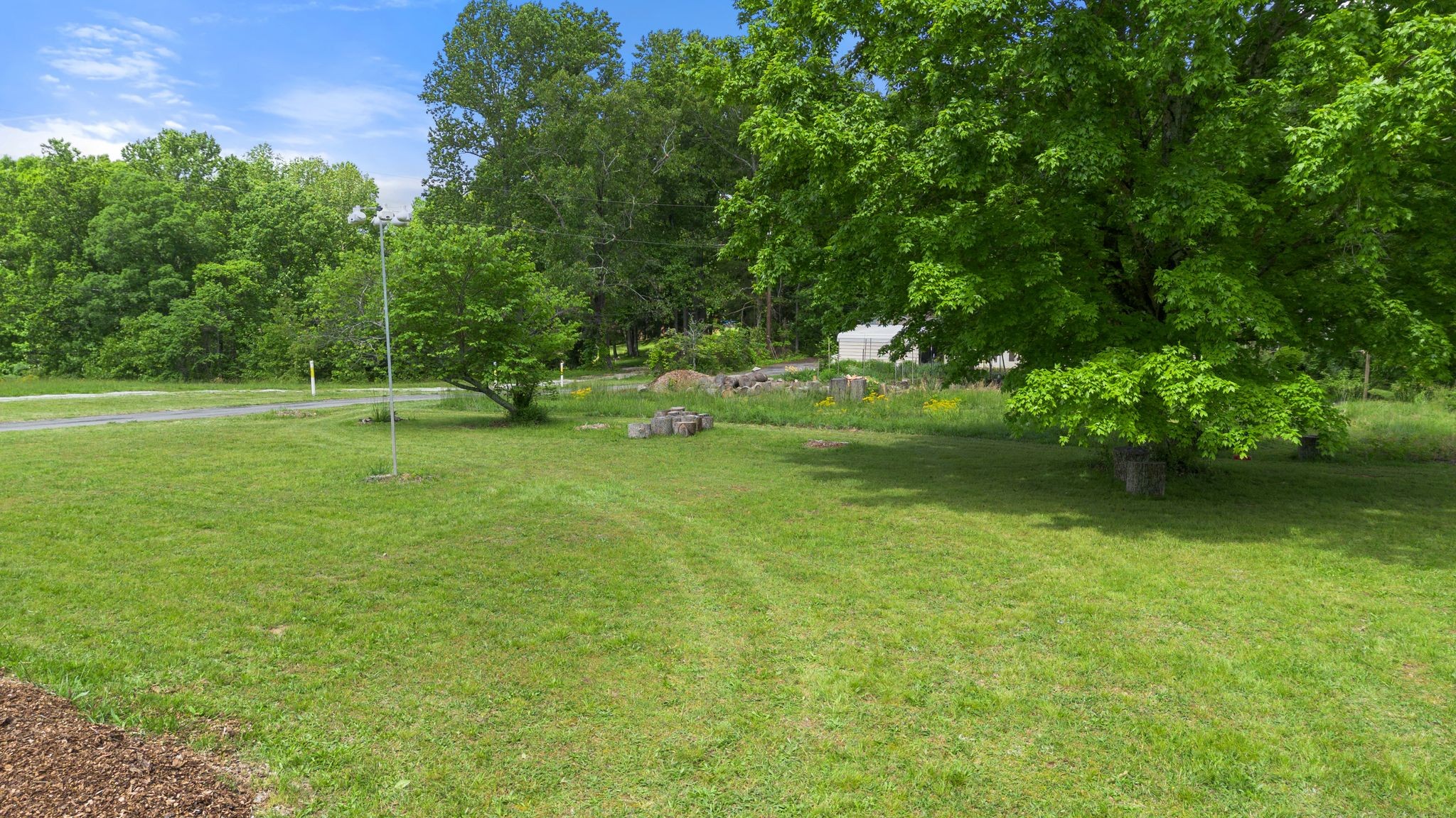 5933 Higdon Rd