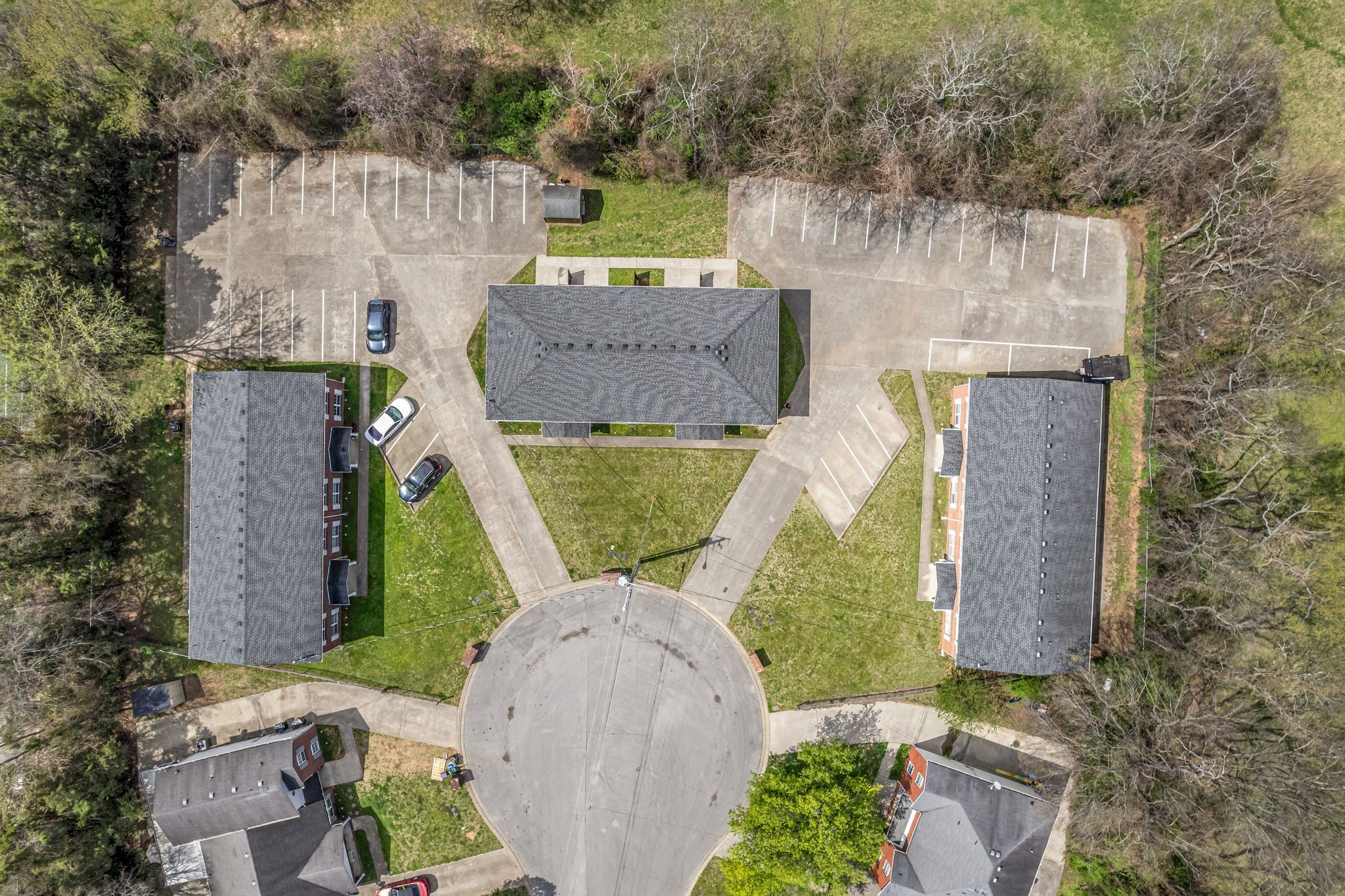 1514 Center Pointe Dr