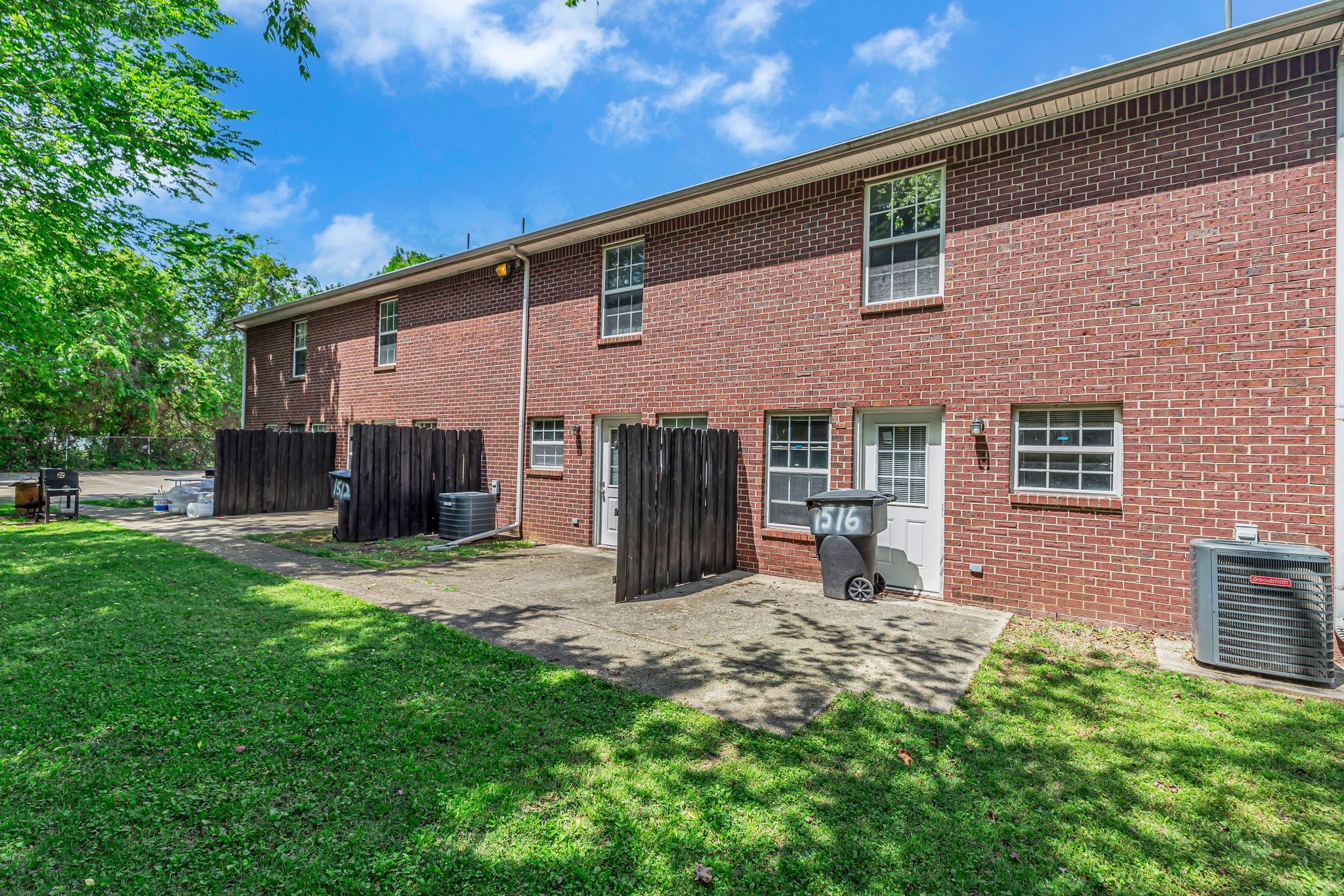 1514 Center Pointe Dr