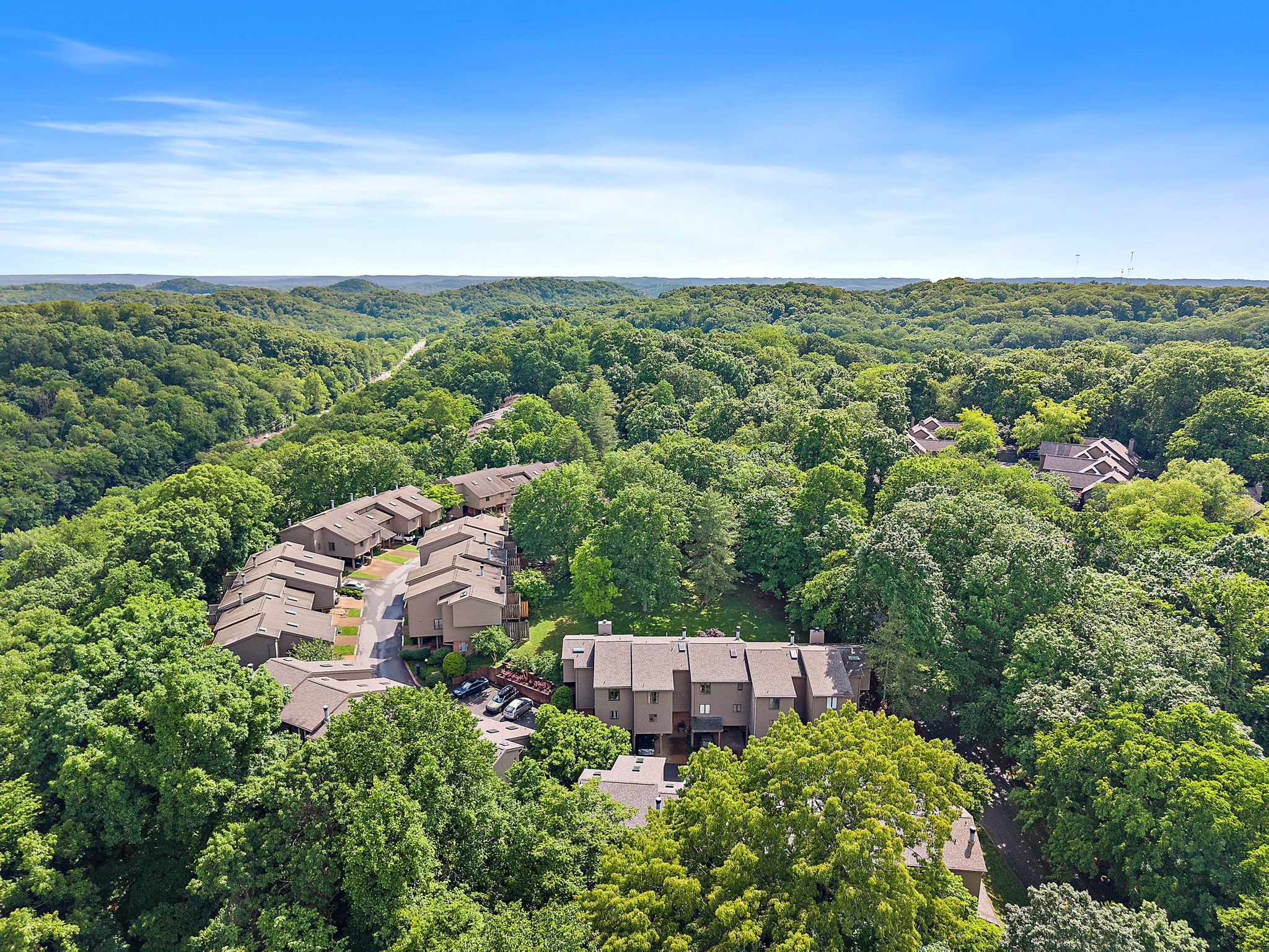 677 Harpeth Trace Dr