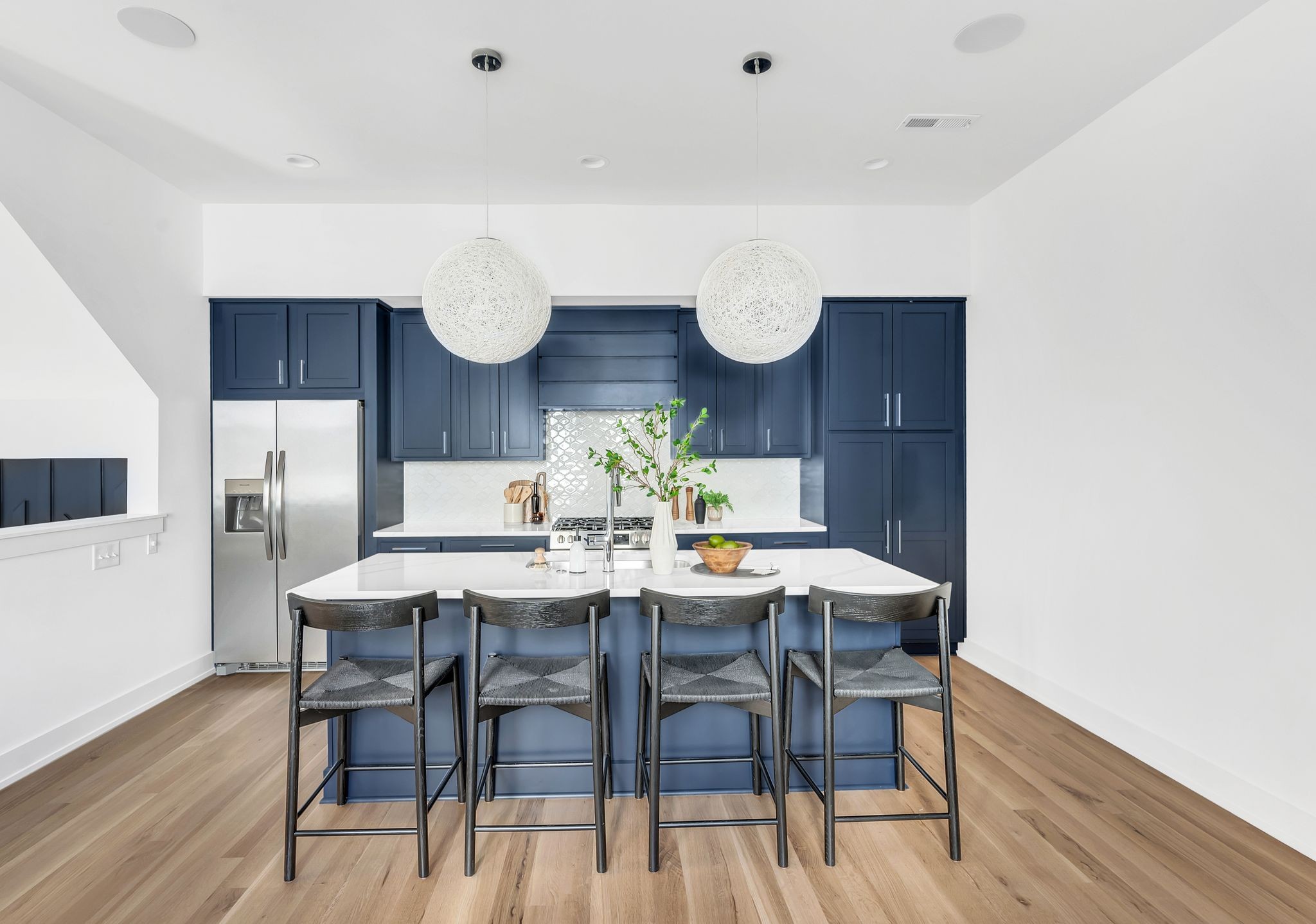 16B Willis St