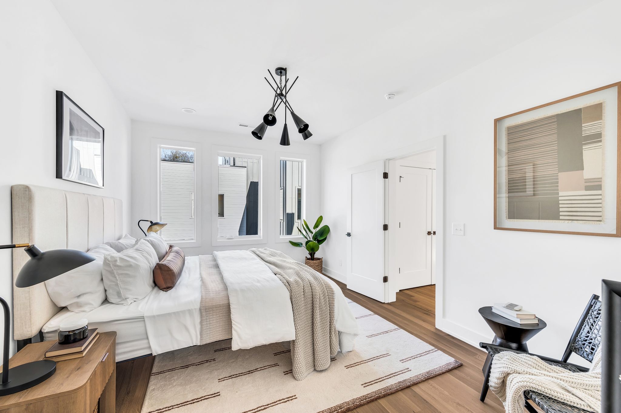 16B Willis St