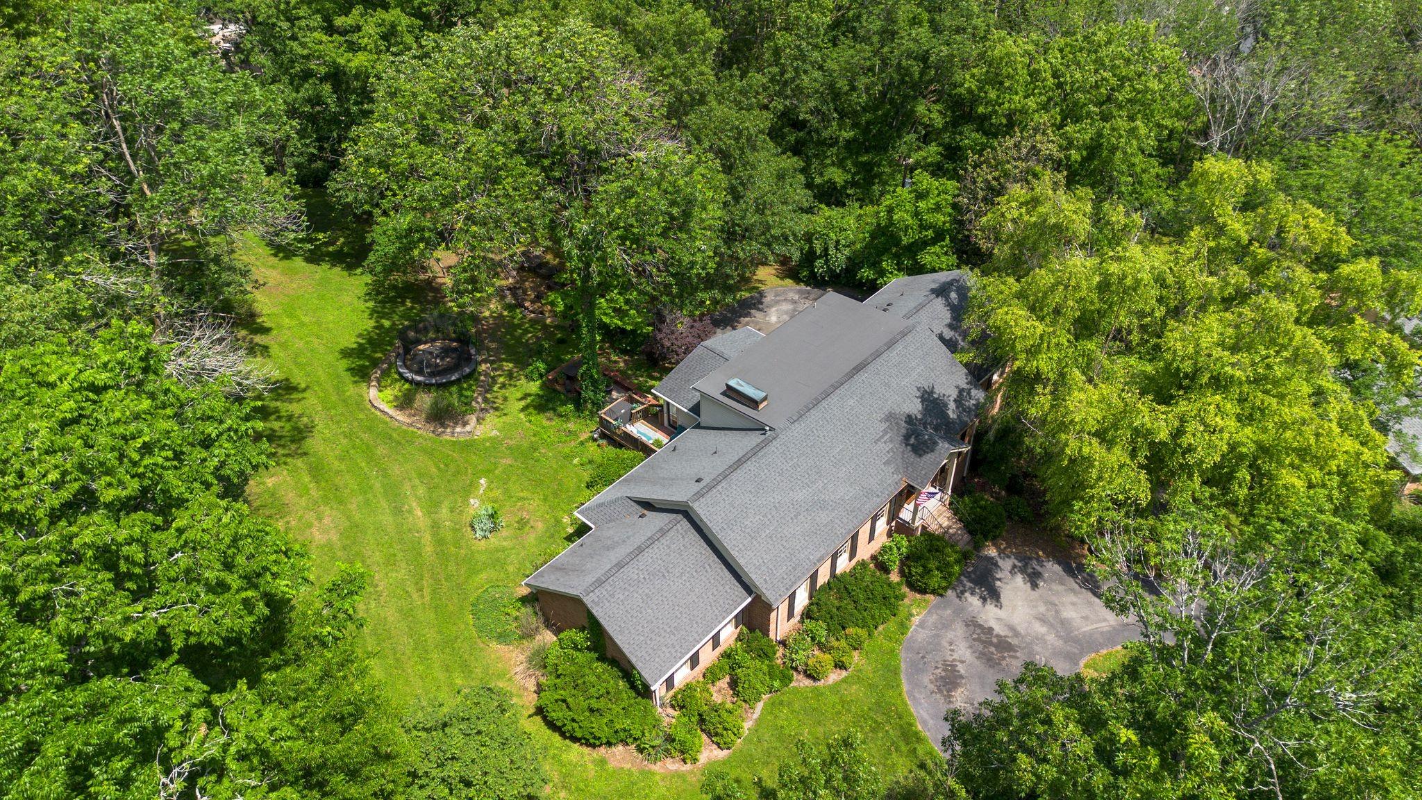 814 Willowdale Ct