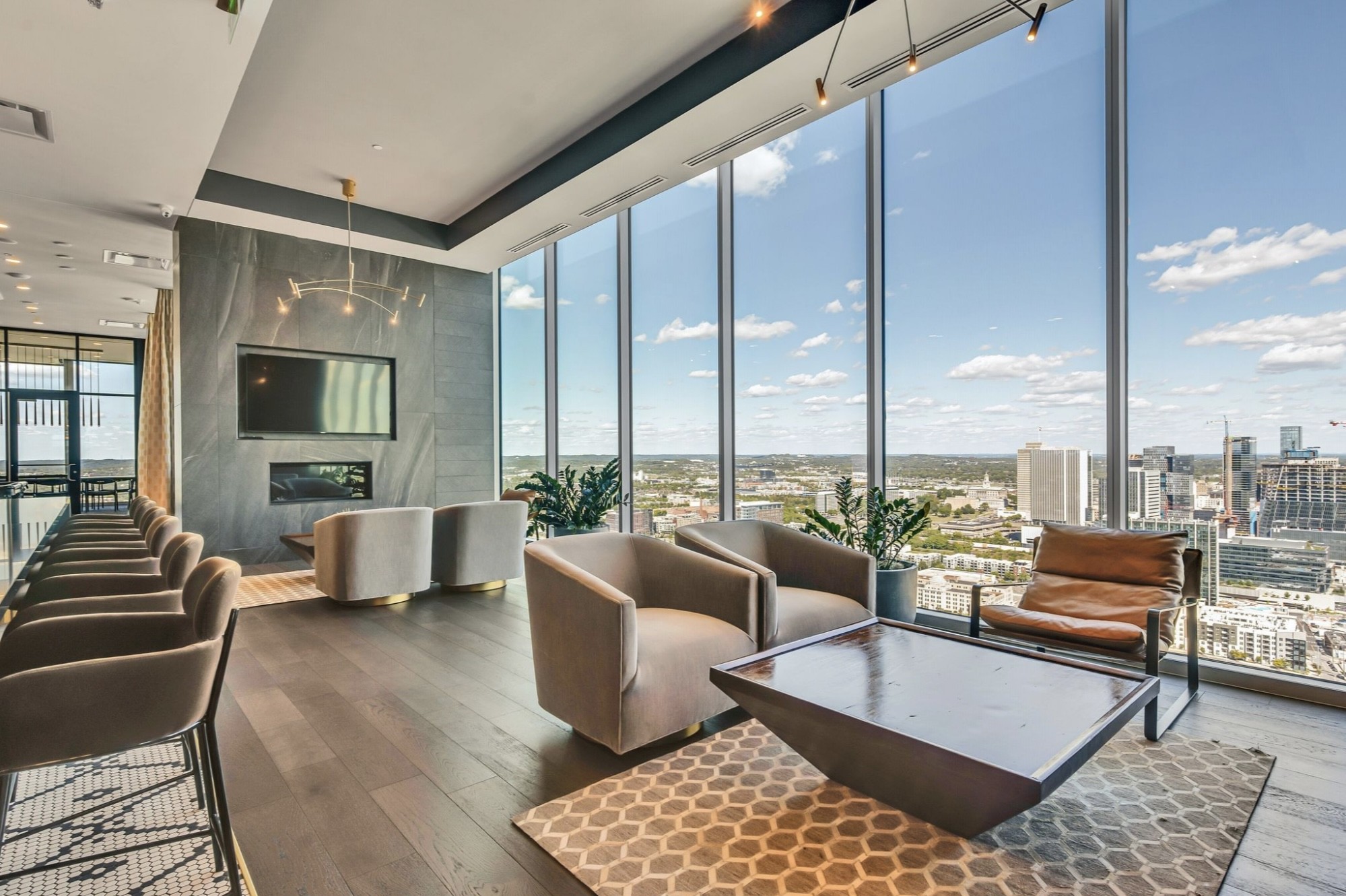1616 West End Avenue Unit: 2008