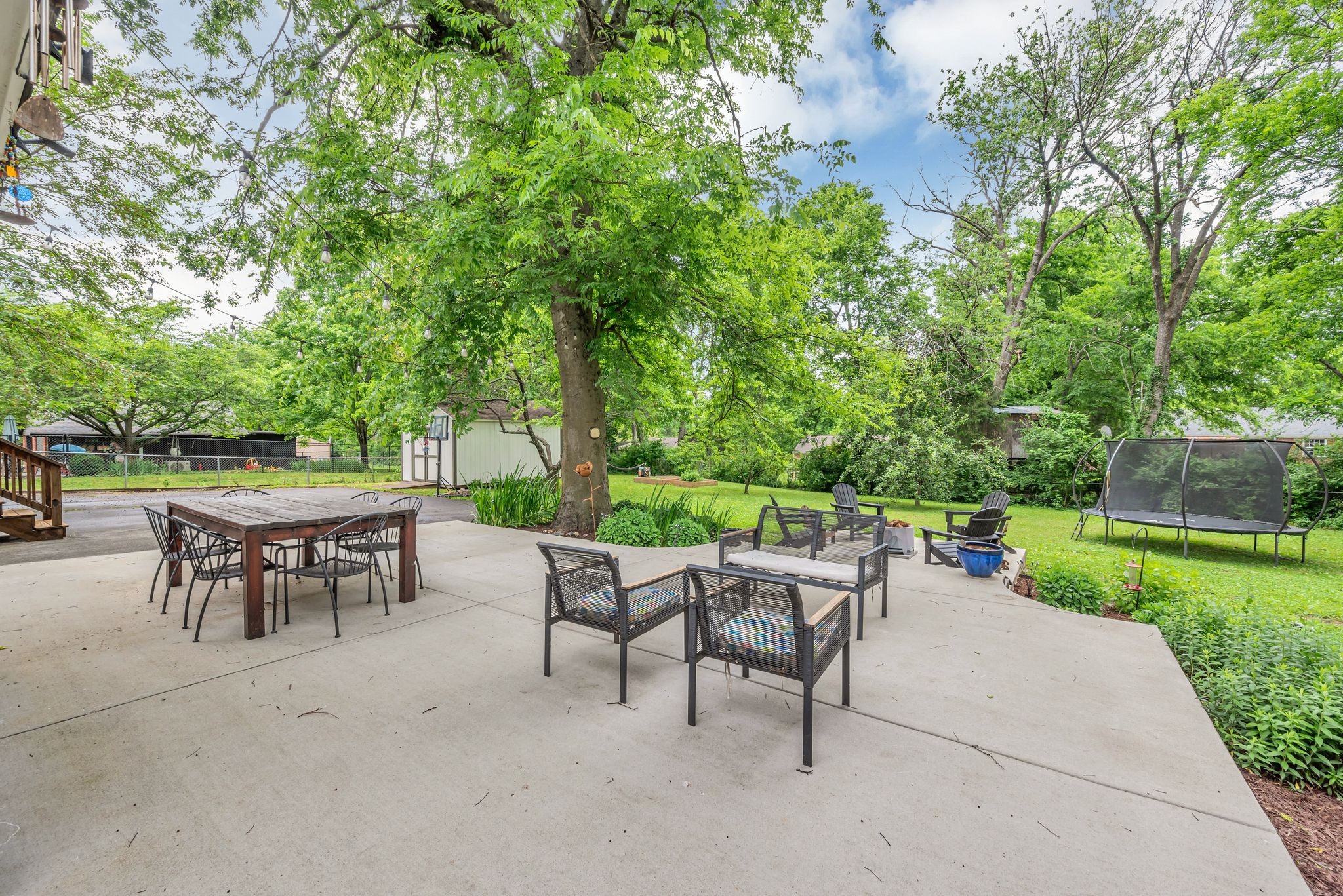1201 Richmond Dr