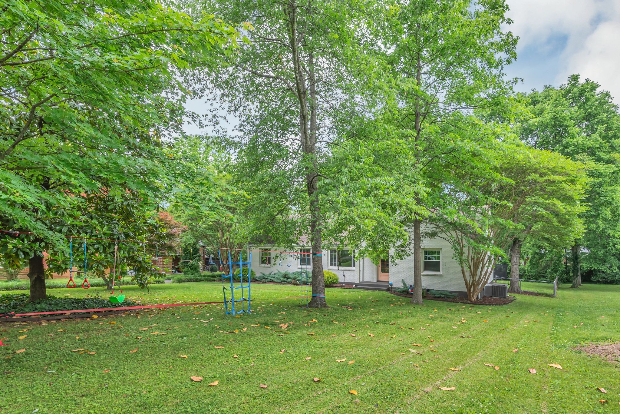 1201 Richmond Dr