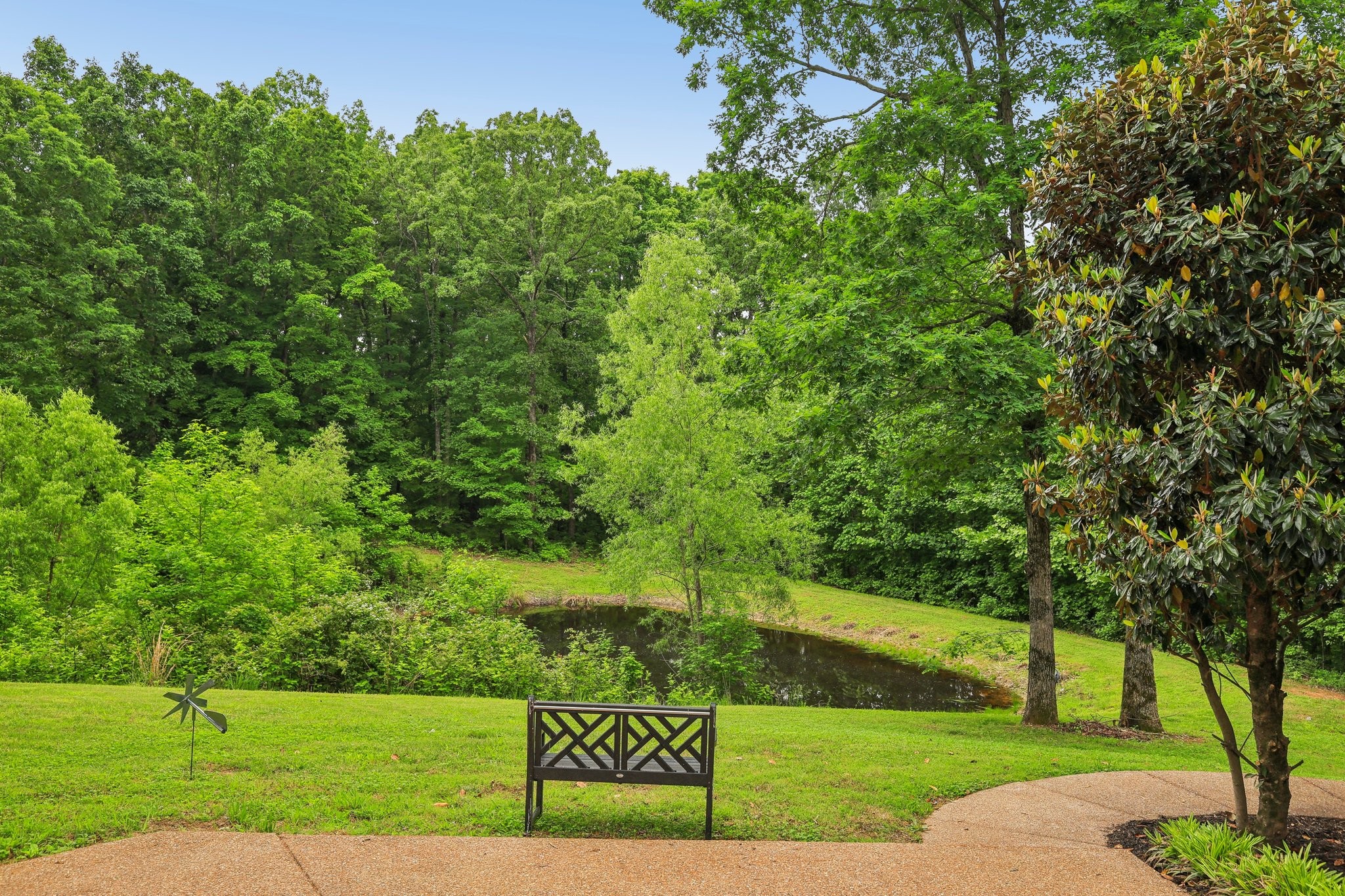 1313 Ridge Rd