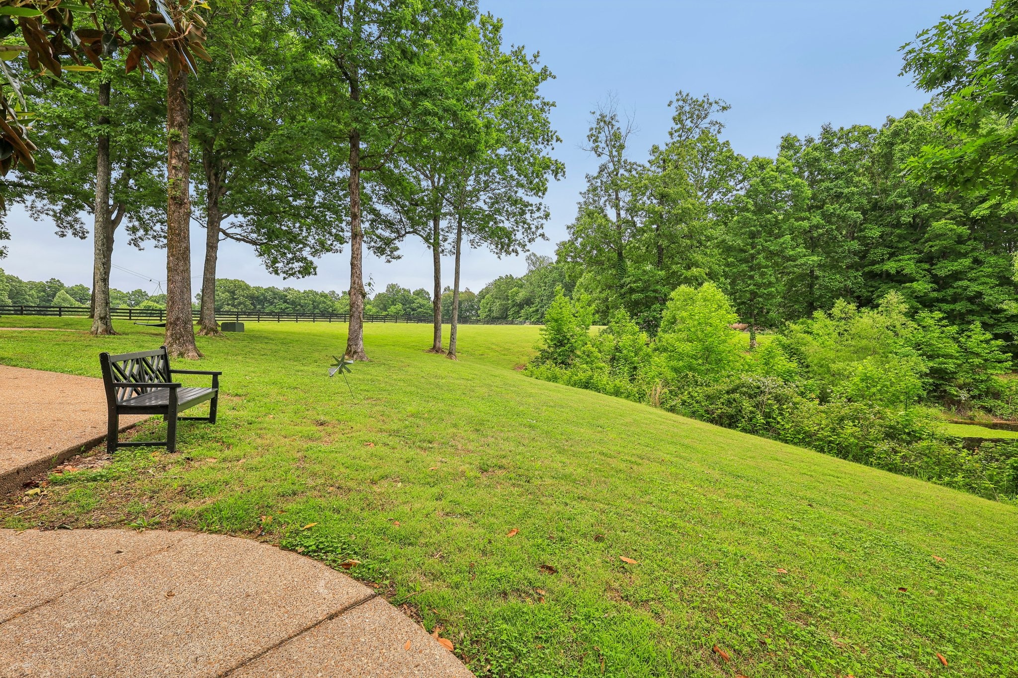 1313 Ridge Rd