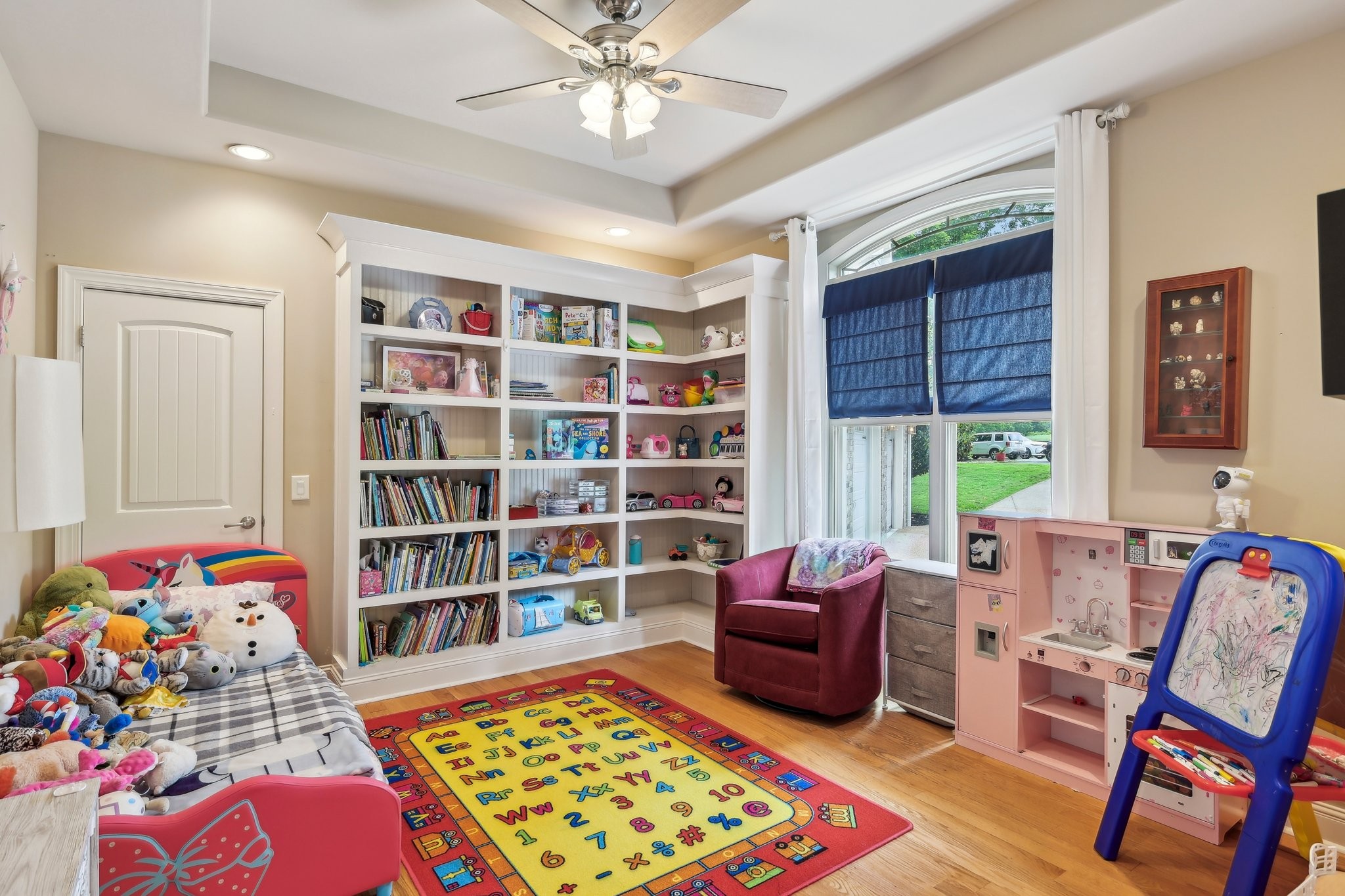 1313 Ridge Rd