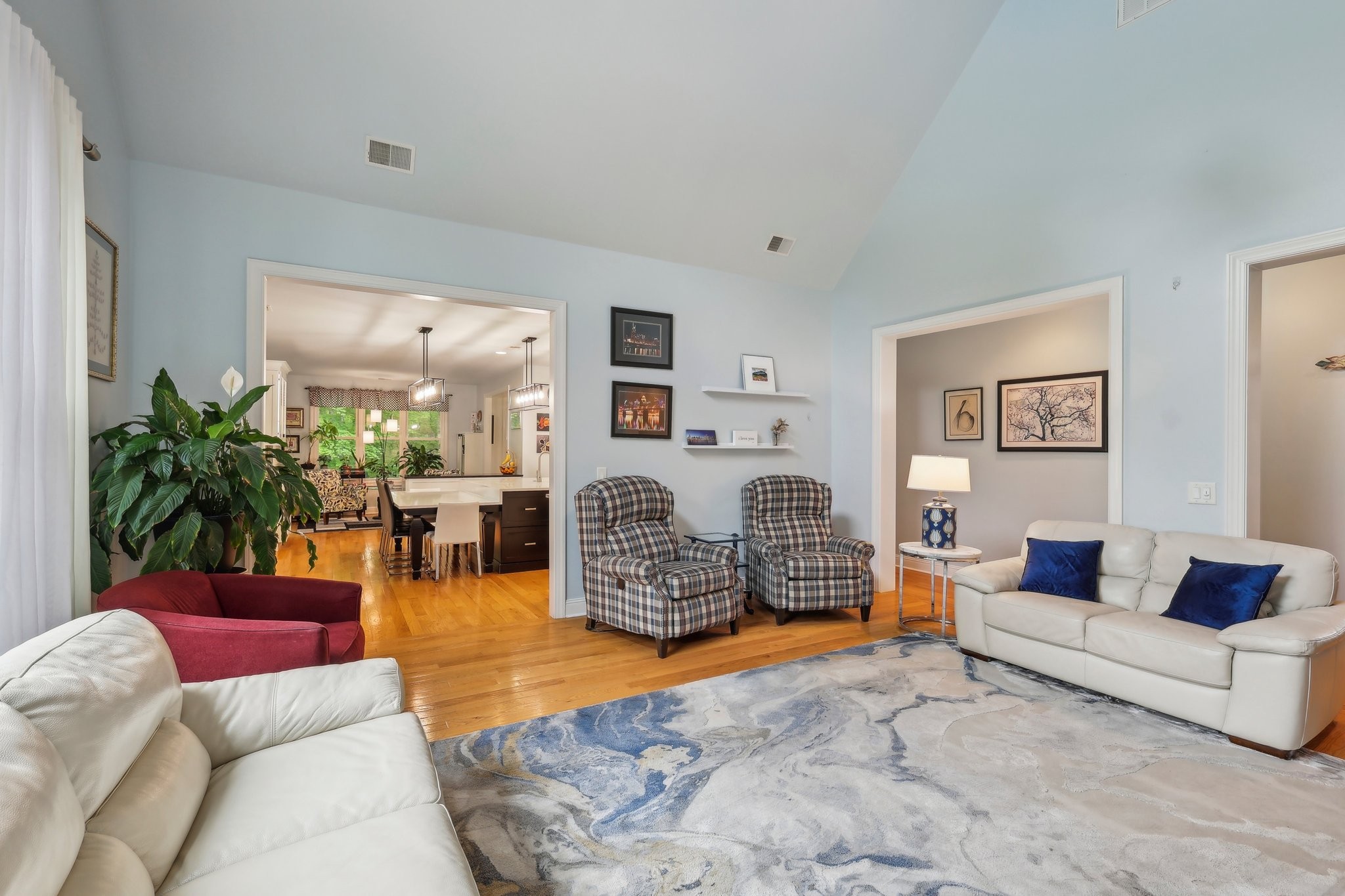1313 Ridge Rd