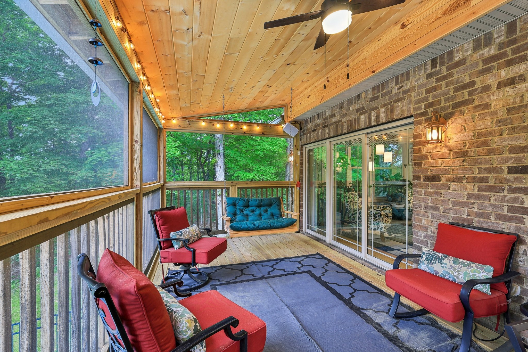 1313 Ridge Rd