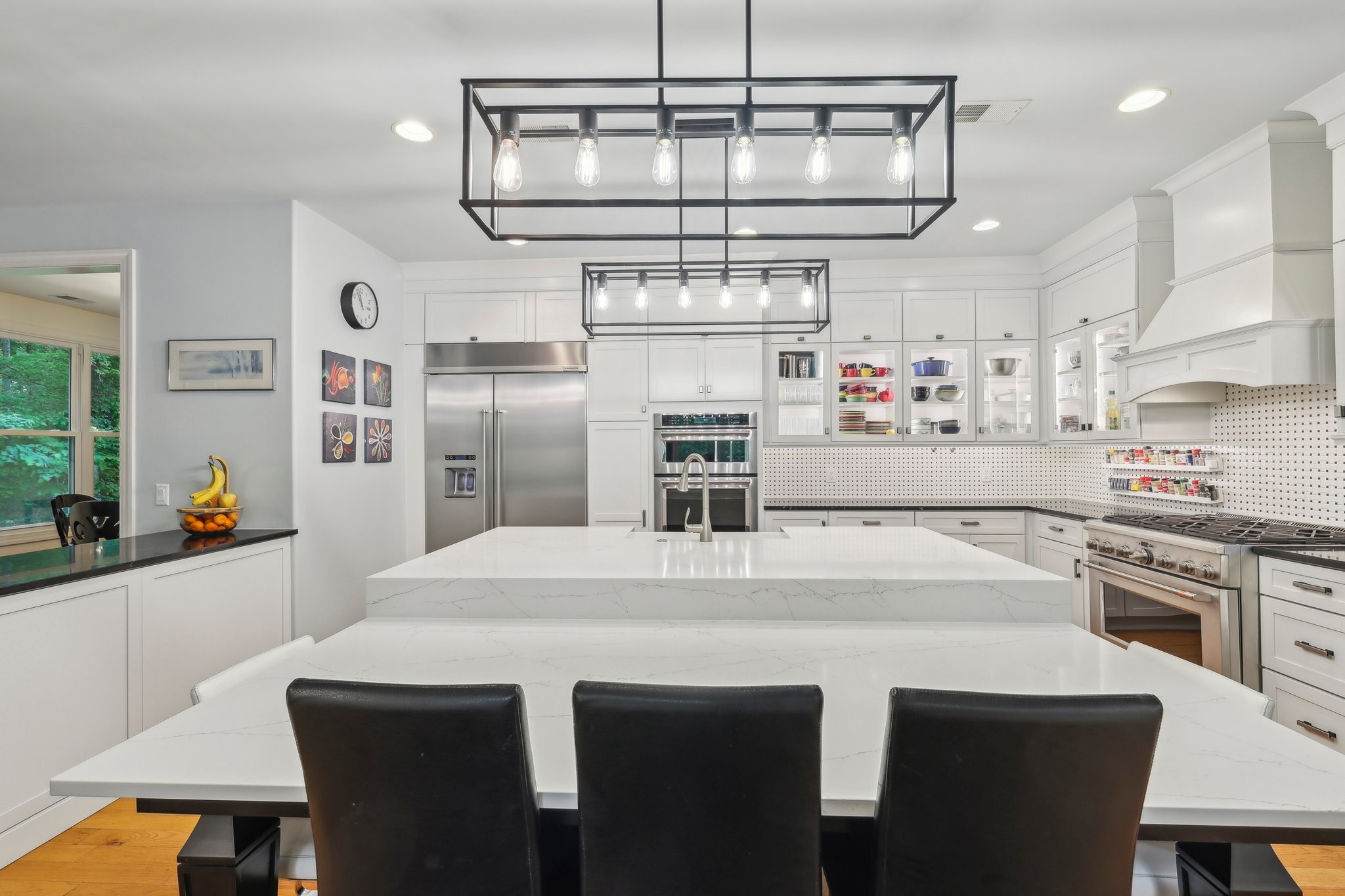 1313 Ridge Rd