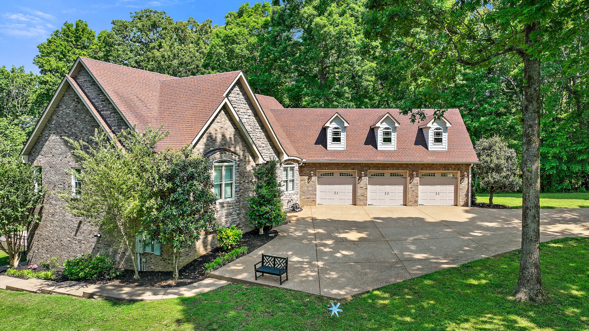 1313 Ridge Rd