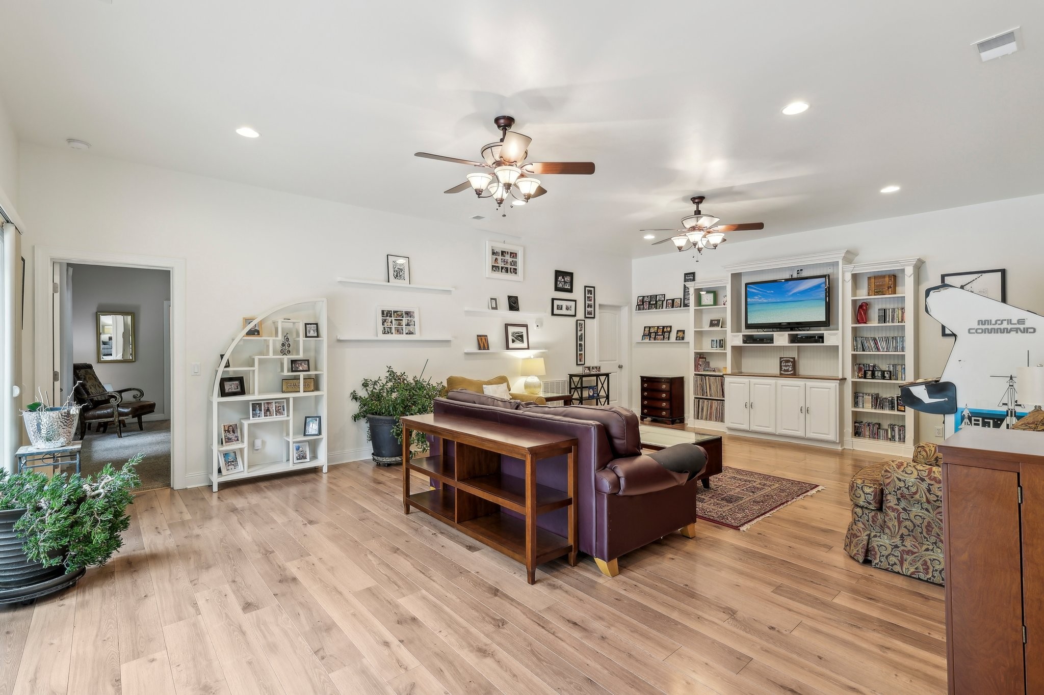 1313 Ridge Rd