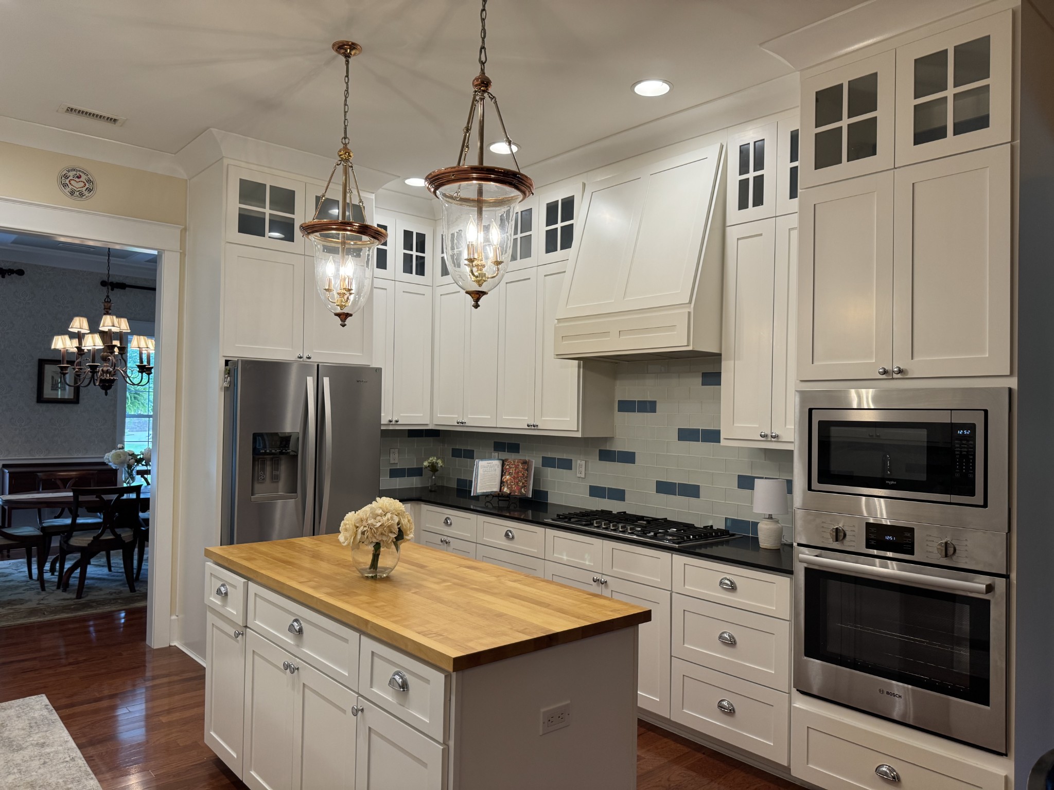 2111 Lovelace Lane