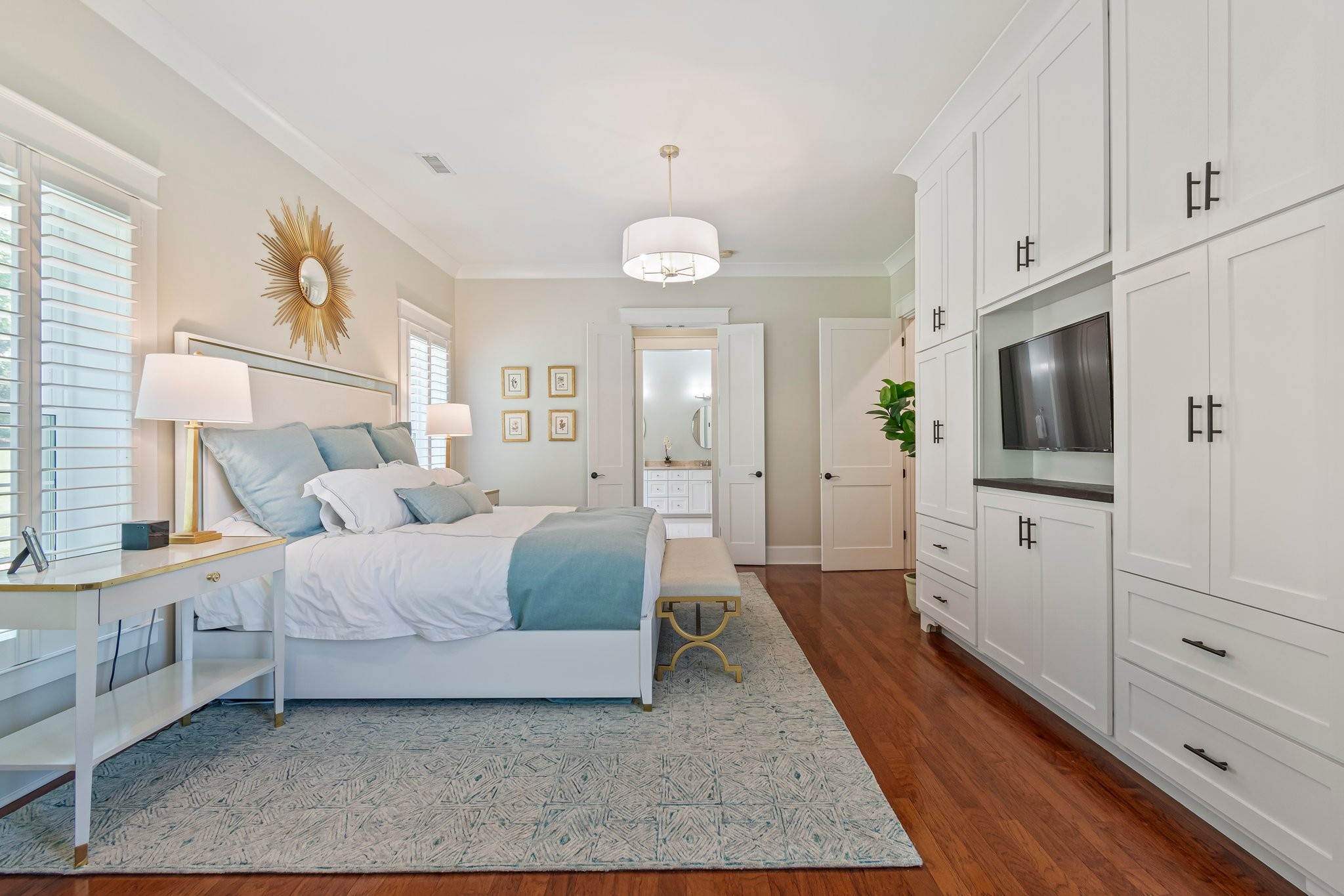 2111 Lovelace Lane