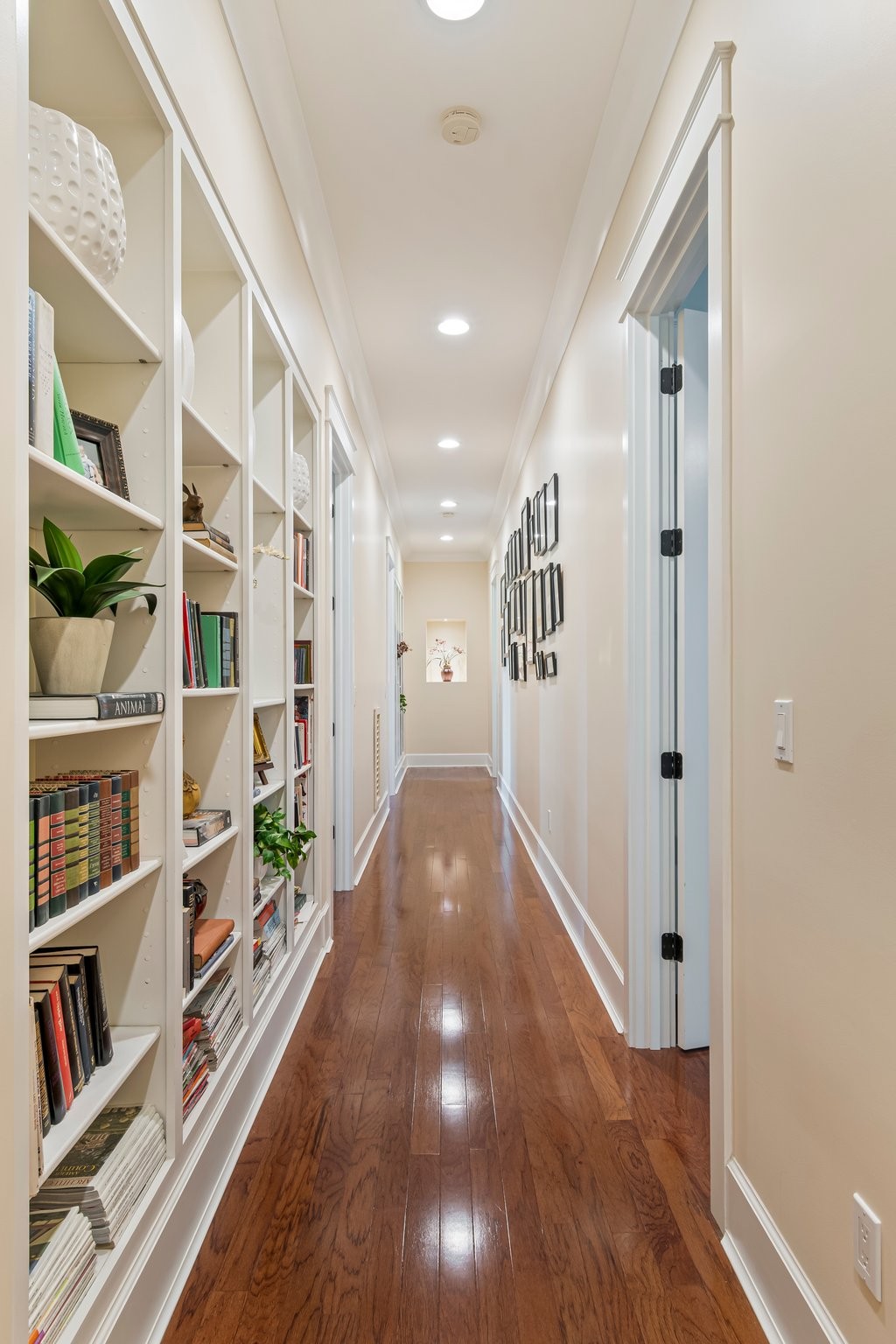 2111 Lovelace Lane