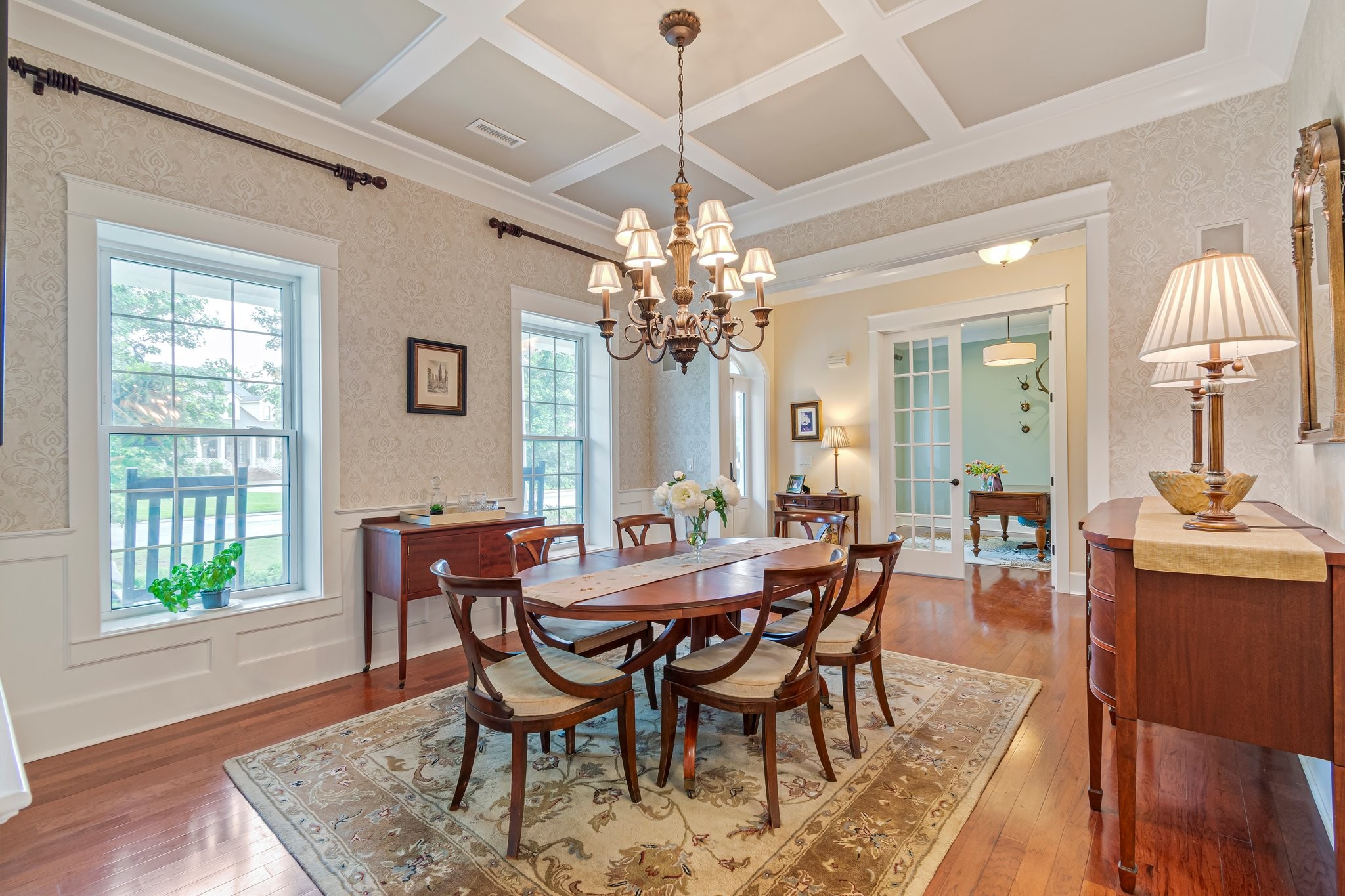 2111 Lovelace Lane