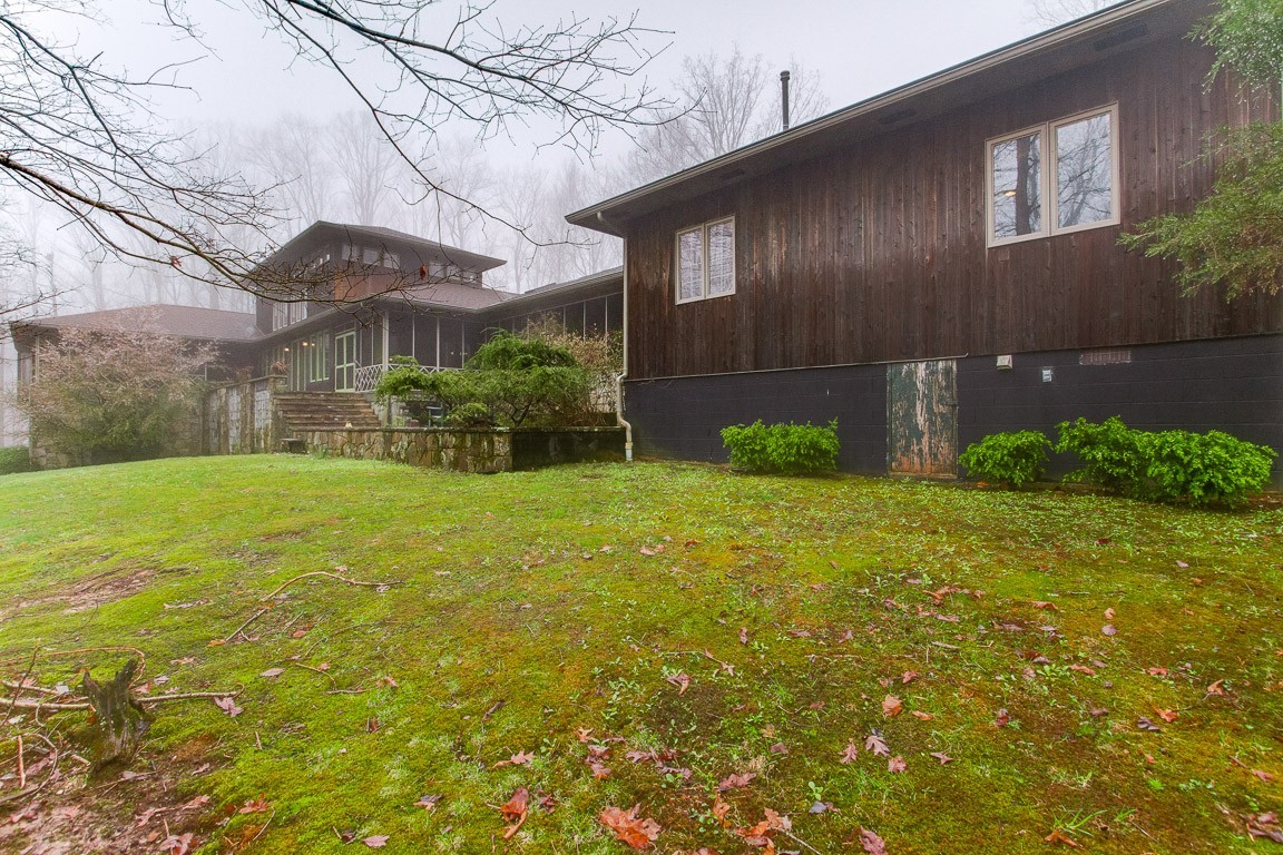 1031 Eva Lake Rd