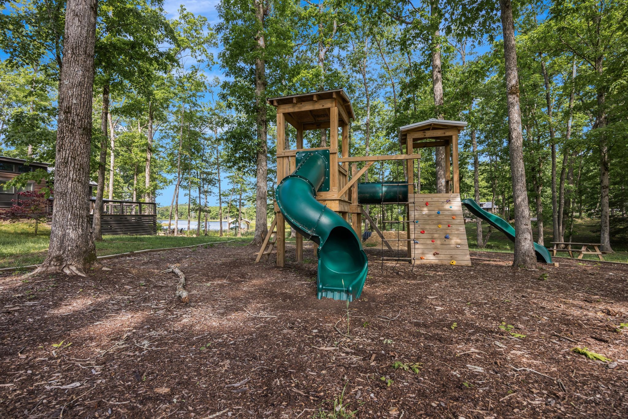 113 Hemlock Cove