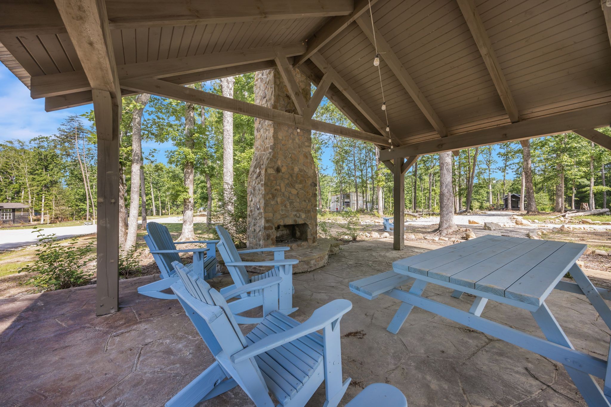 113 Hemlock Cove