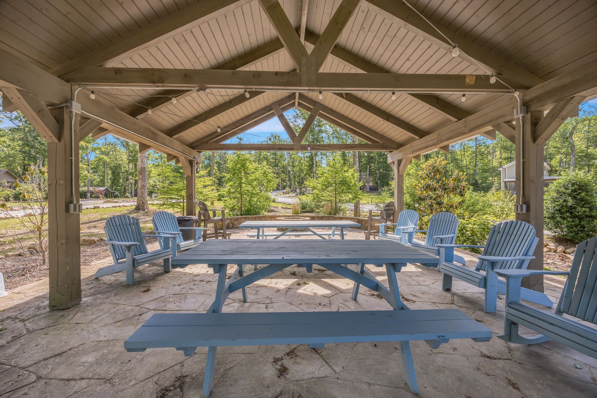 113 Hemlock Cove