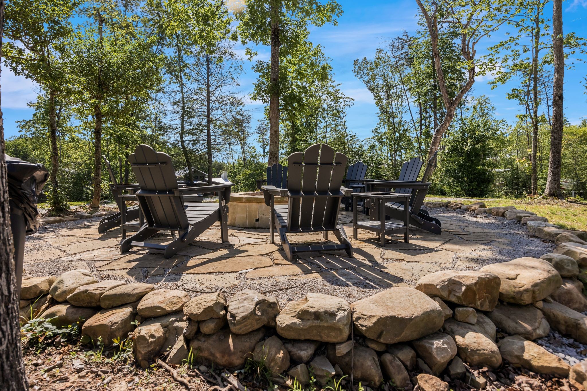 113 Hemlock Cove