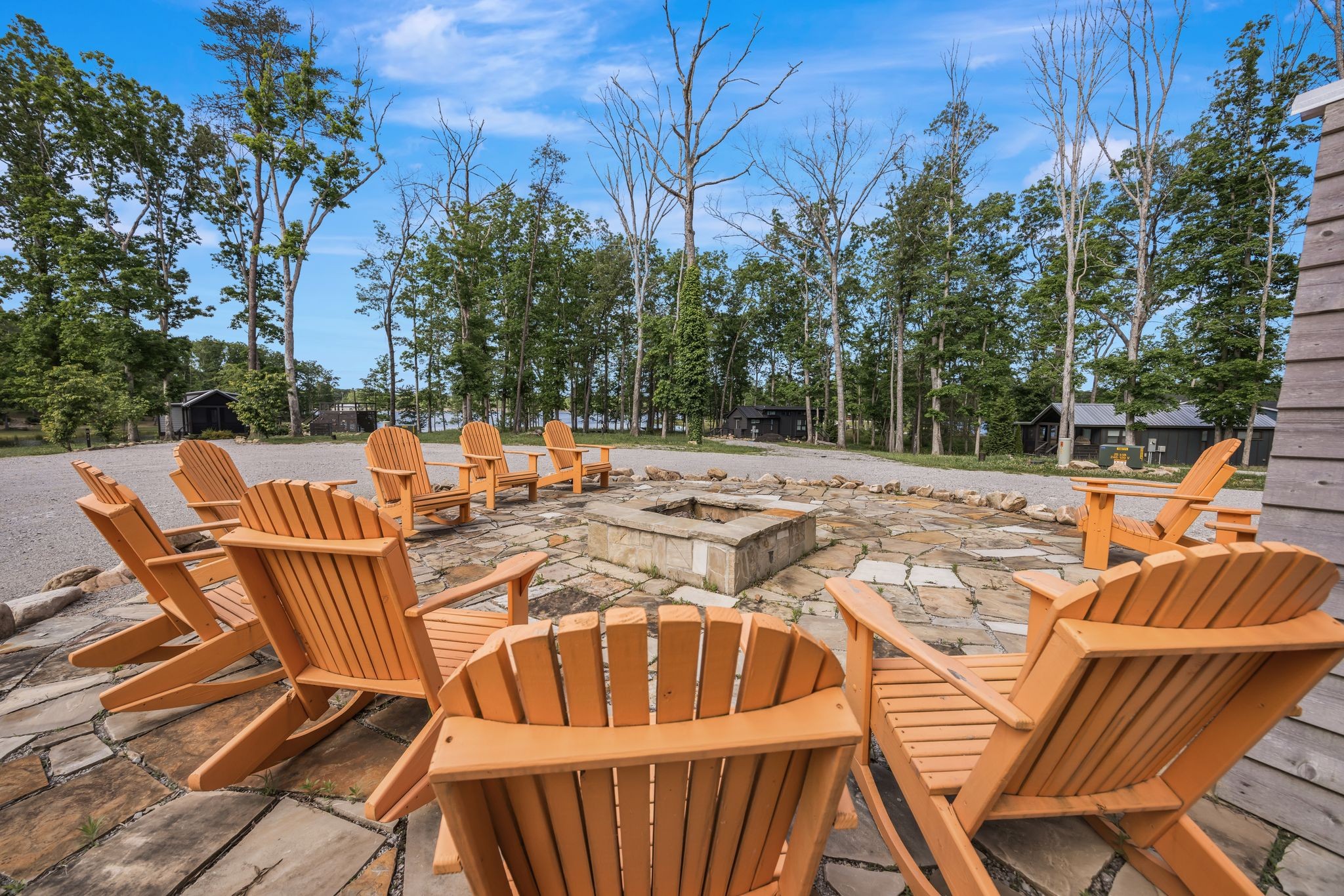 113 Hemlock Cove