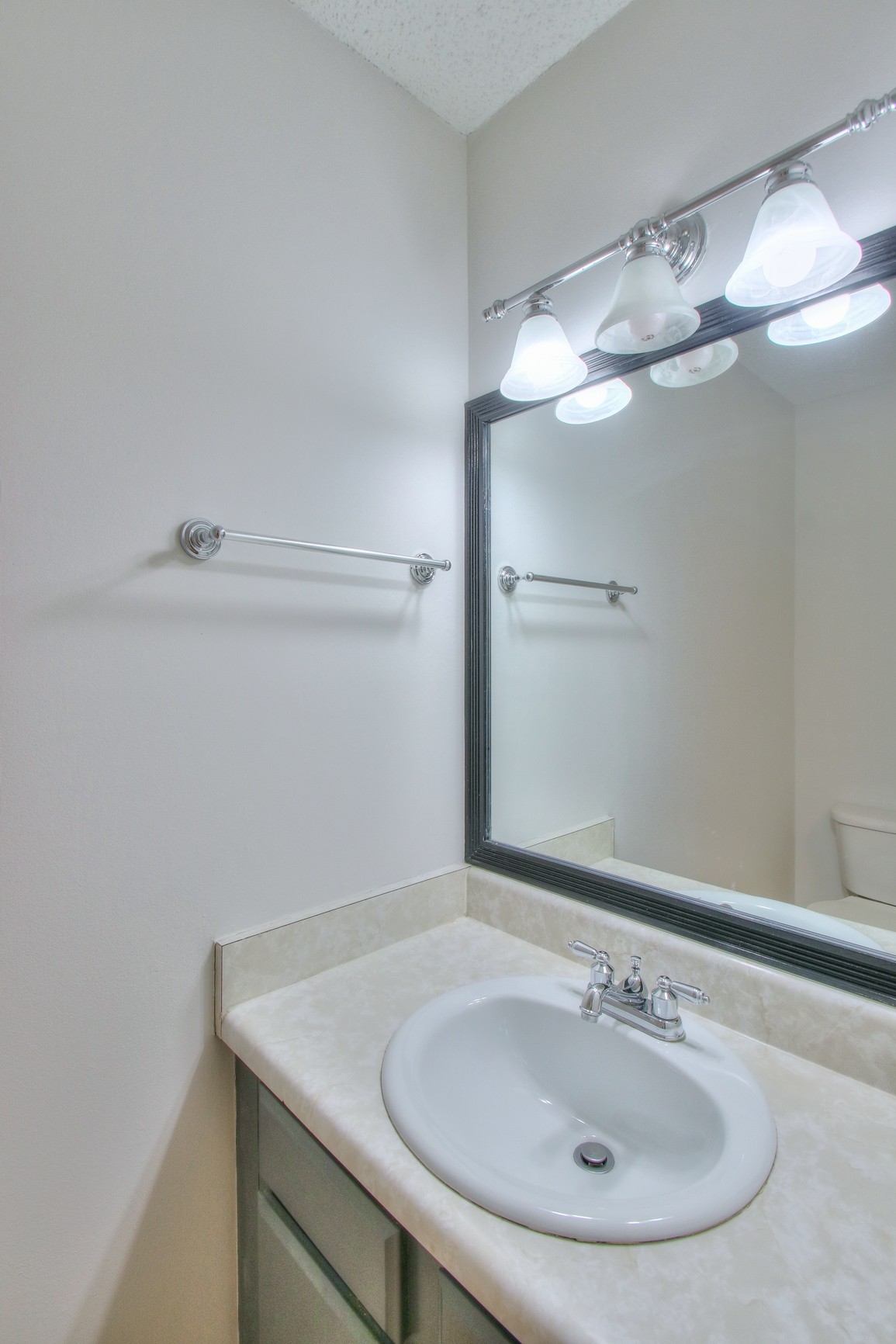 523 Harding Pl Unit: 28