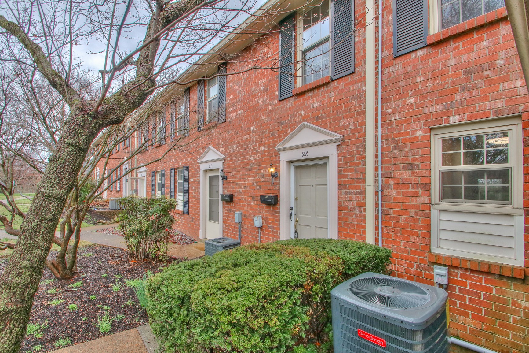 523 Harding Pl Unit: 28