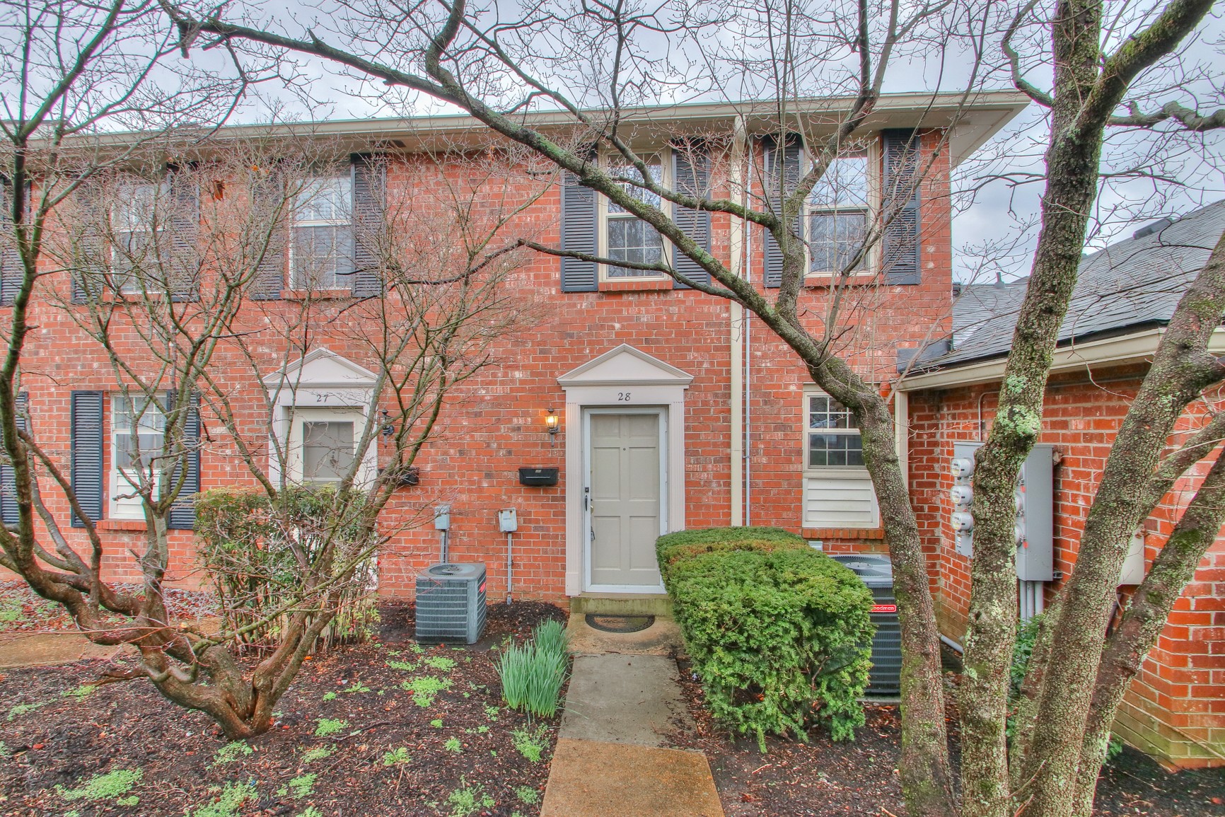 523 Harding Pl Unit: 28