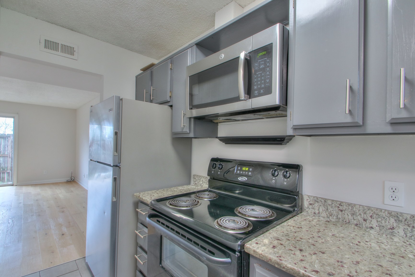 523 Harding Pl Unit: 28