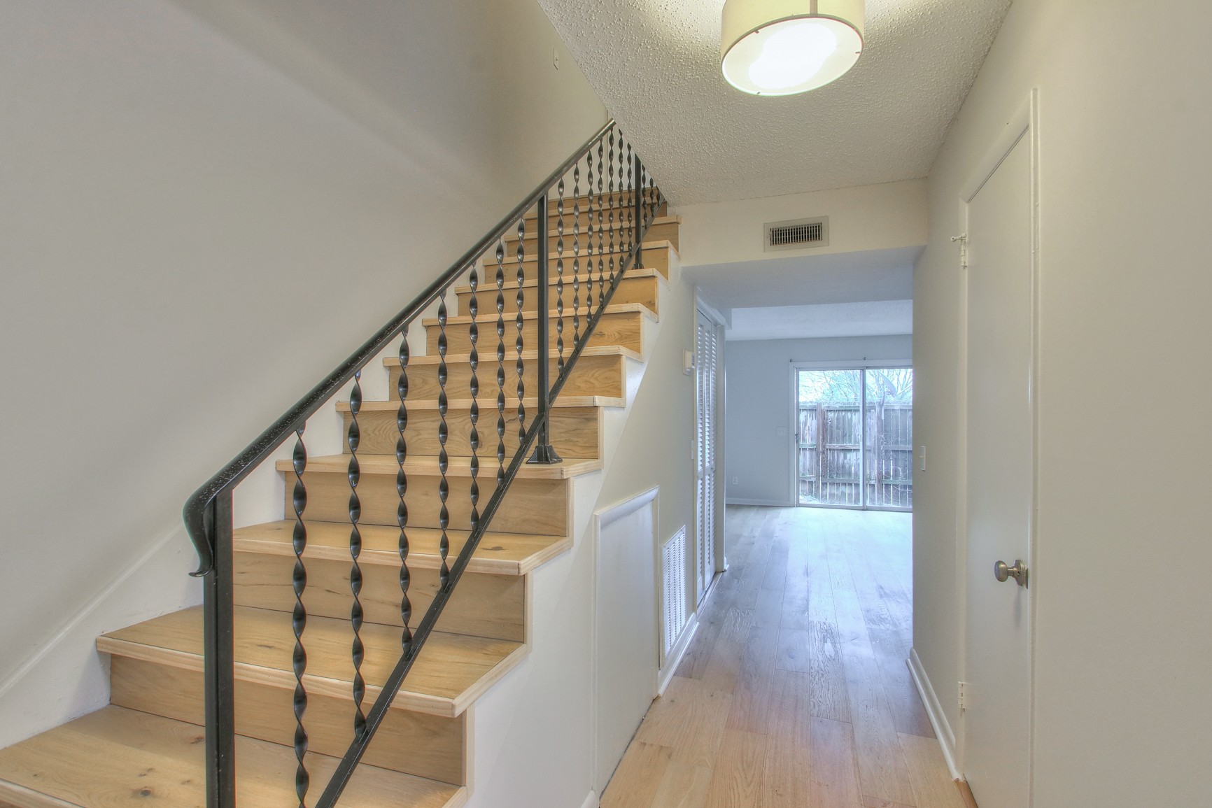 523 Harding Pl Unit: 28