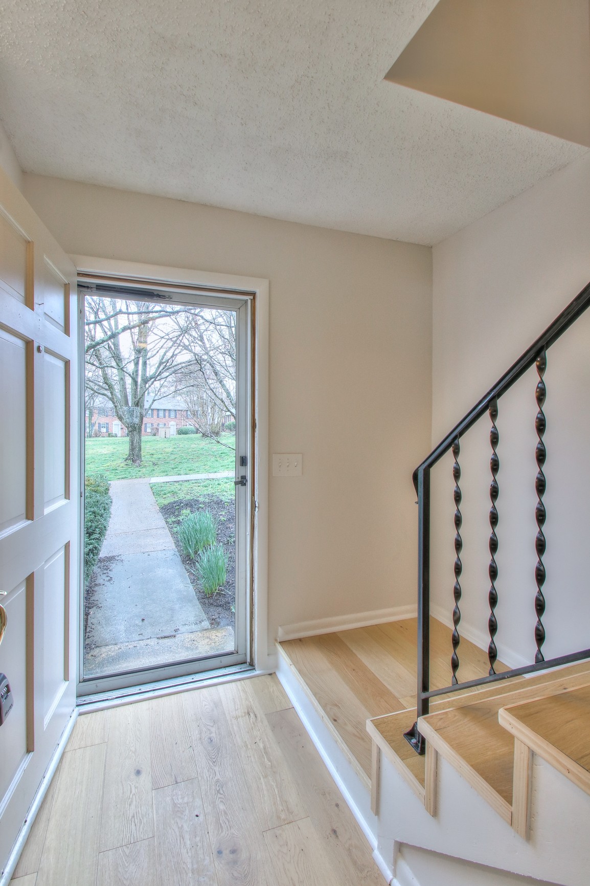 523 Harding Pl Unit: 28
