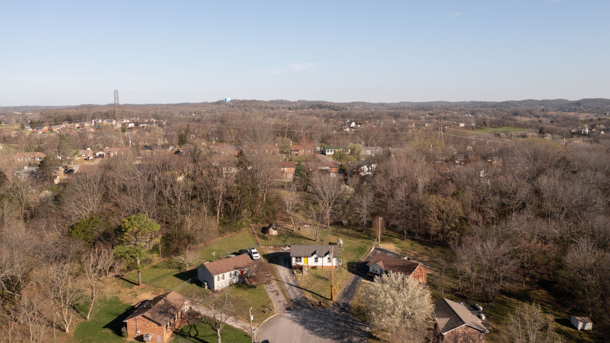 108 Oakwood Ct