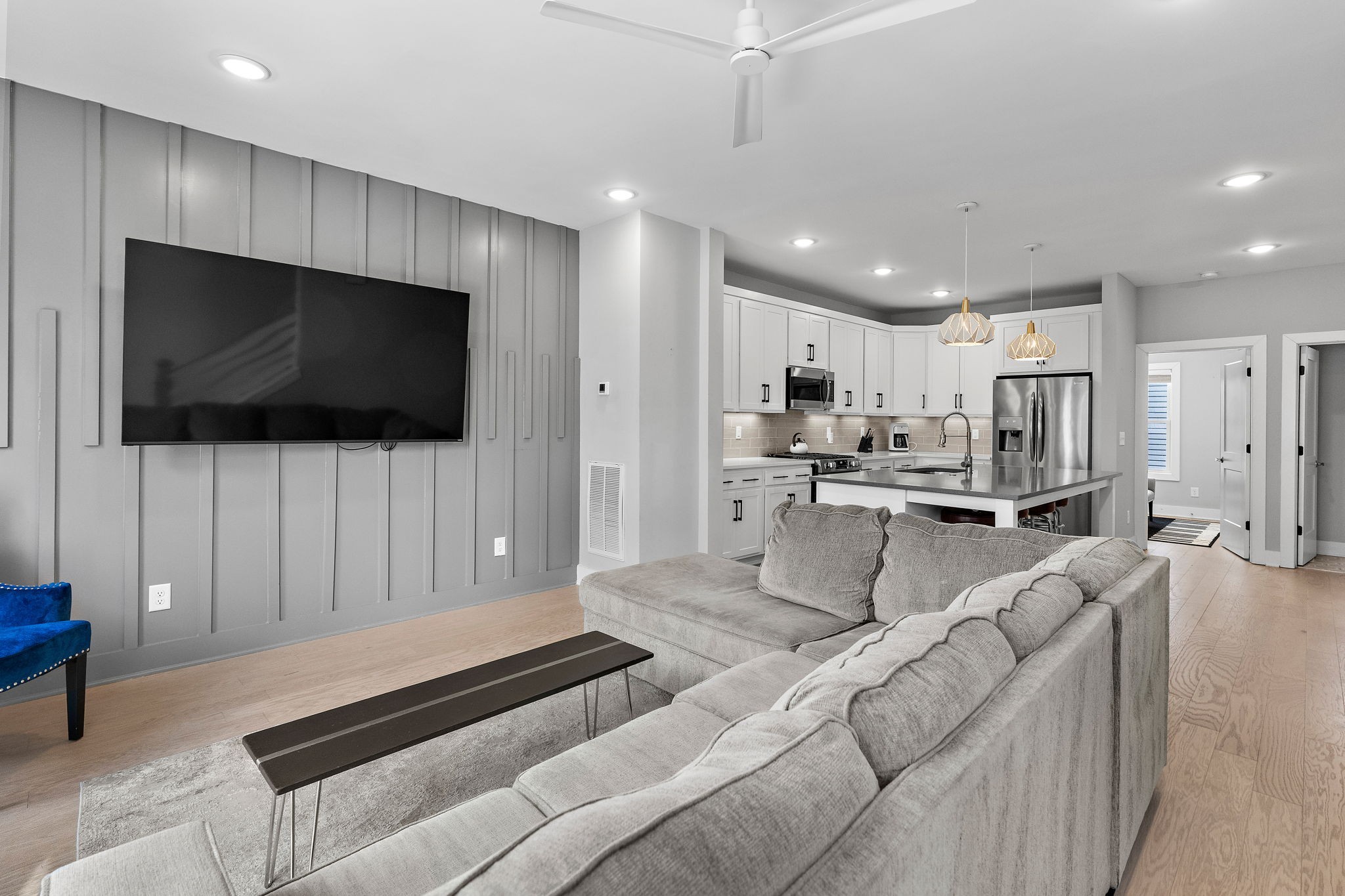 1308 Montgomery Ave Unit: 7