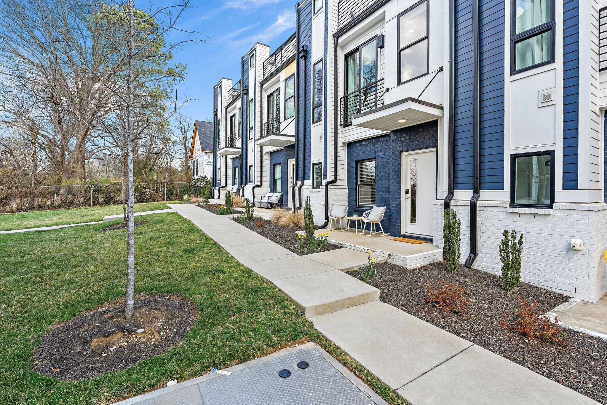1308 Montgomery Ave Unit: 7