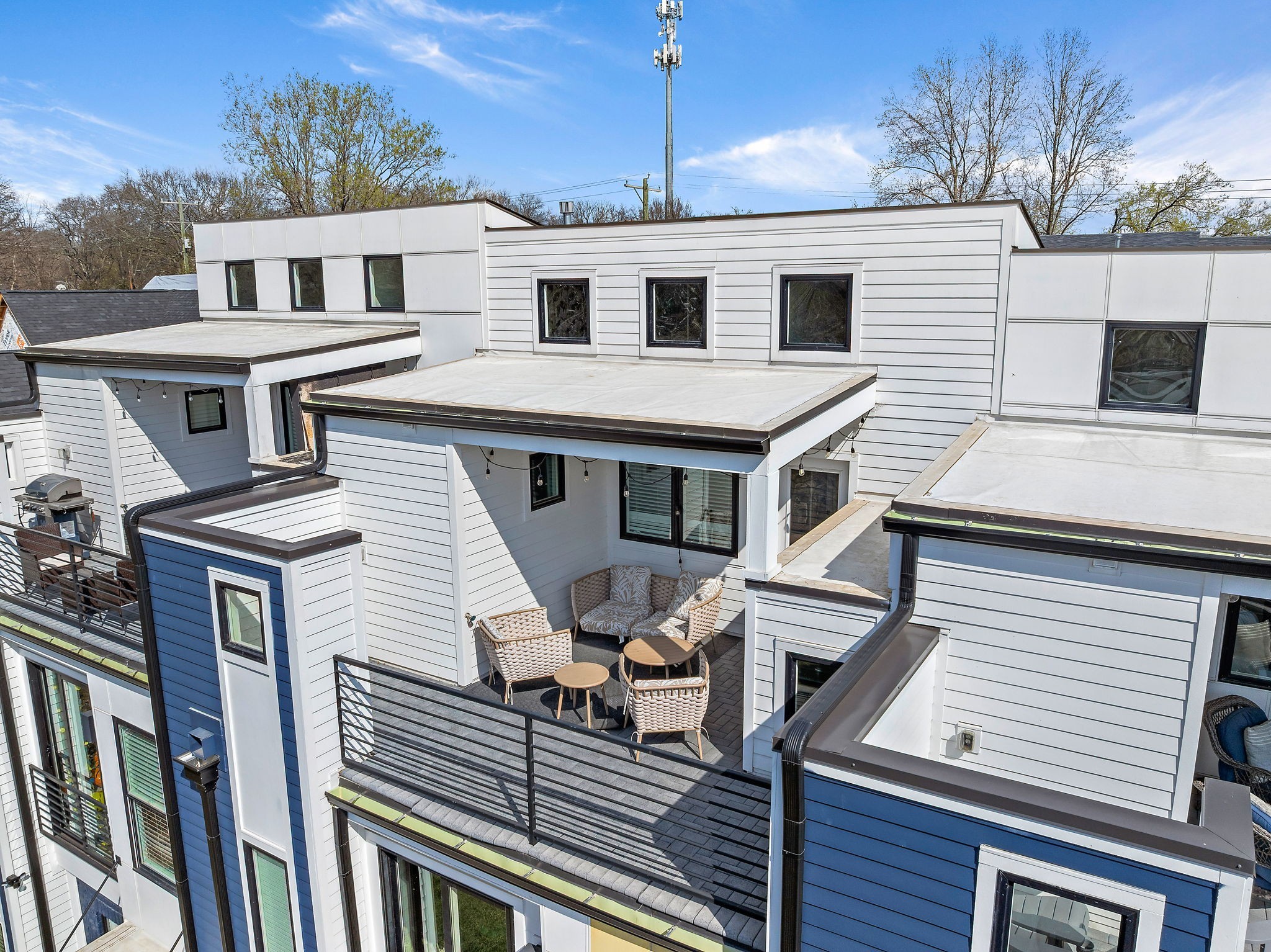 1308 Montgomery Ave Unit: 7