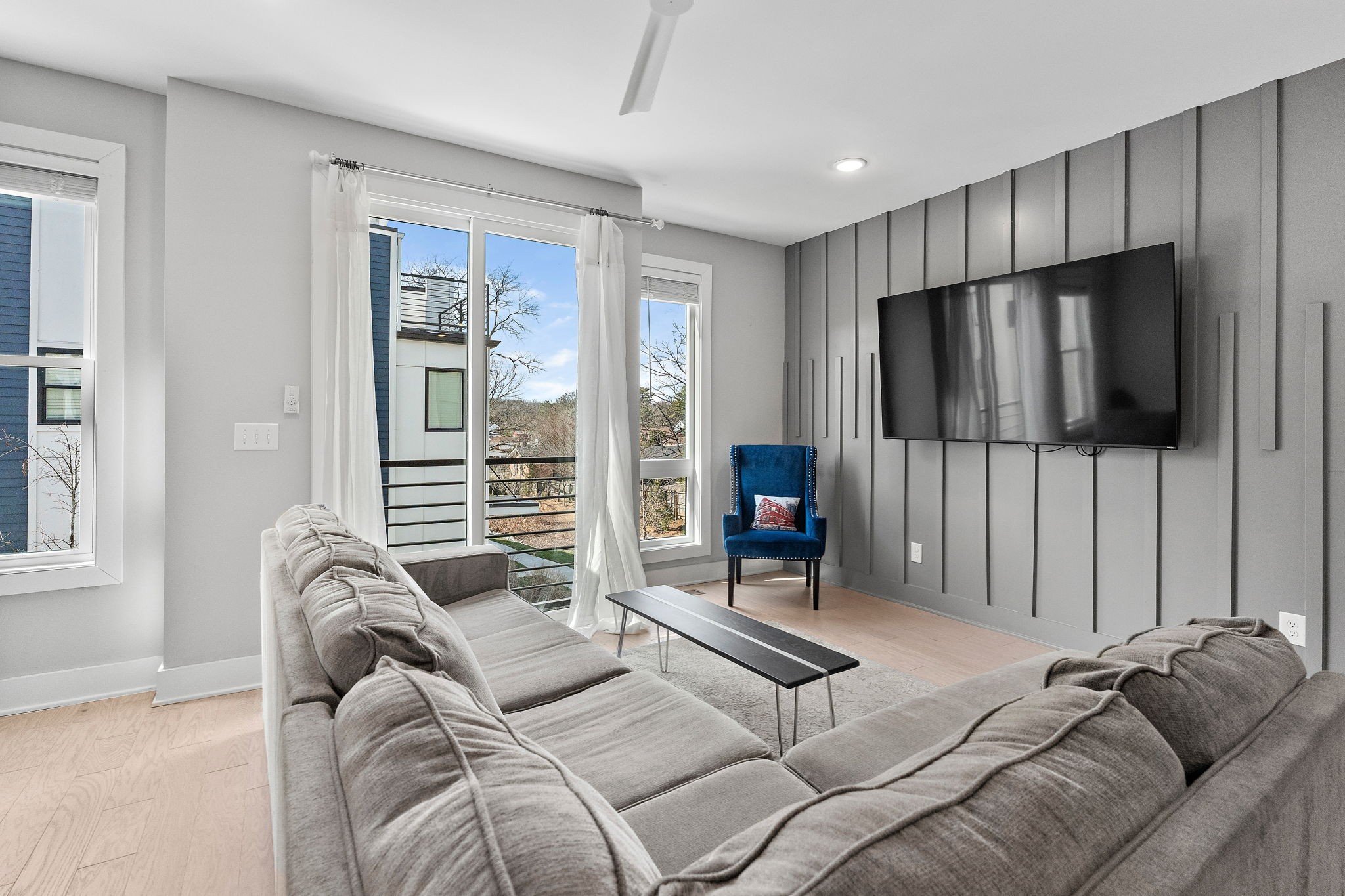 1308 Montgomery Ave Unit: 7