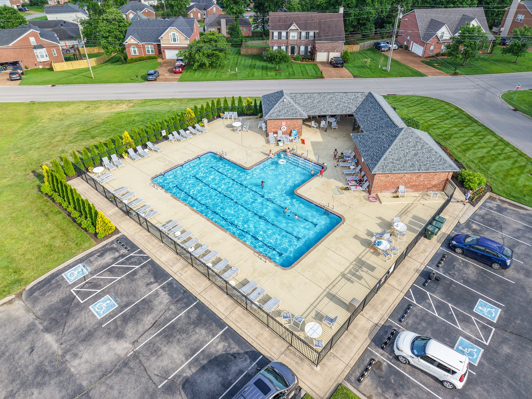 1201 Ben Hill Blvd