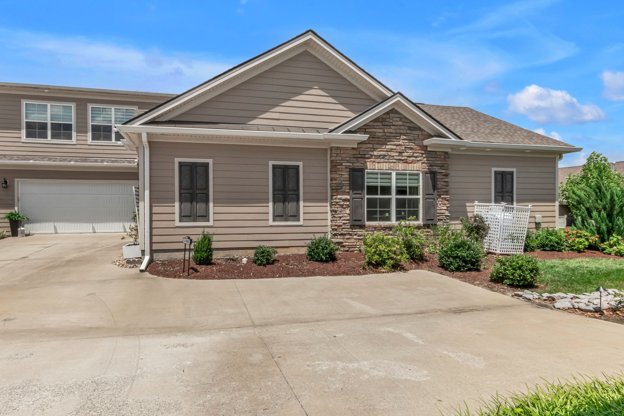 2365 Stonecenter Lane