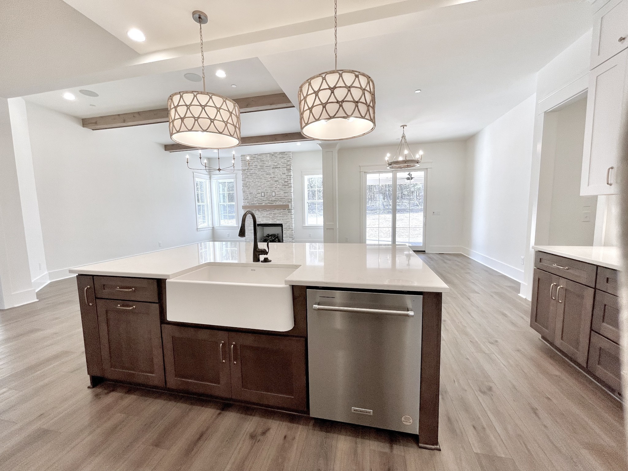 1013 Laguna Drive