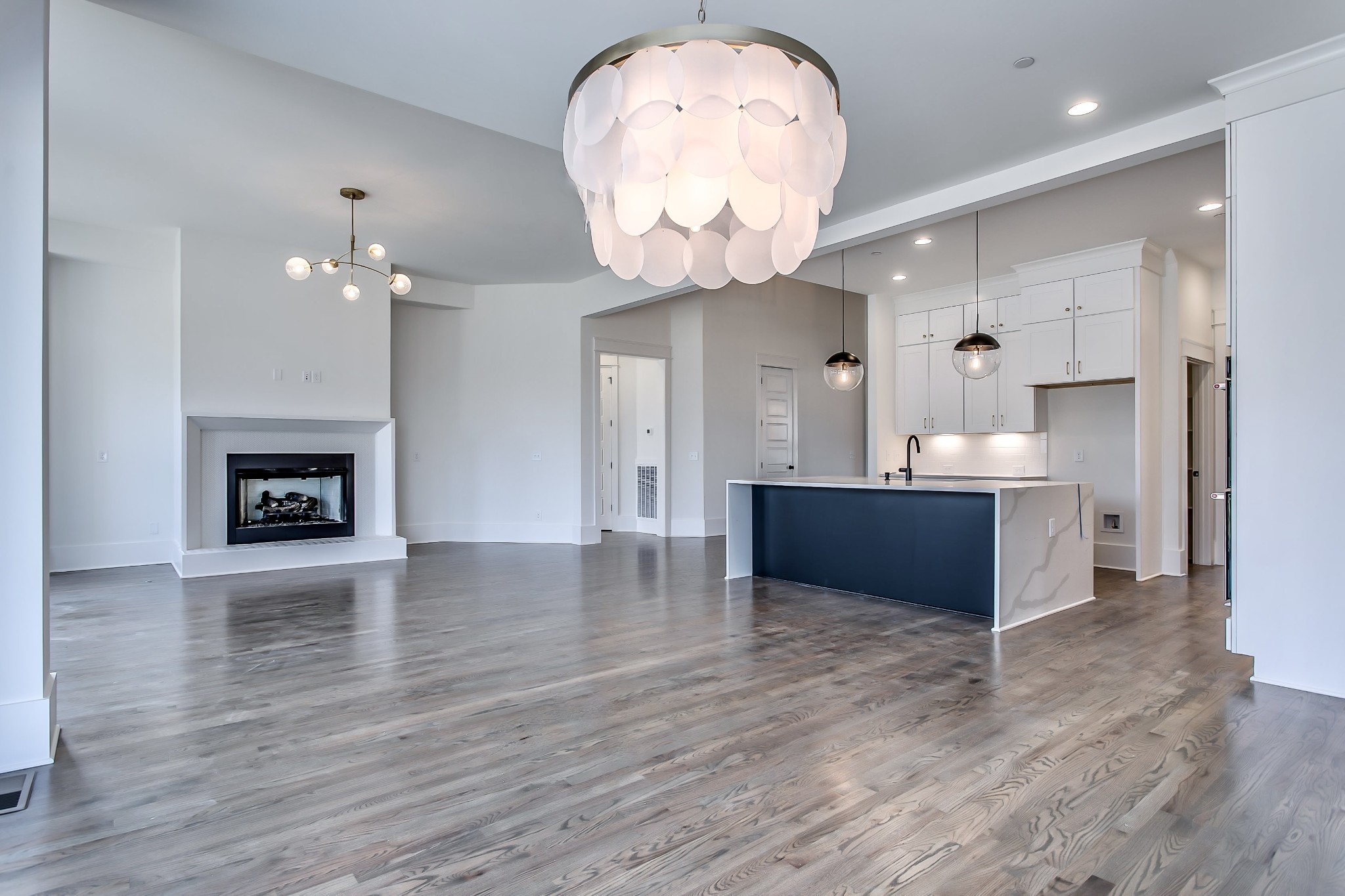 1013 Laguna Drive