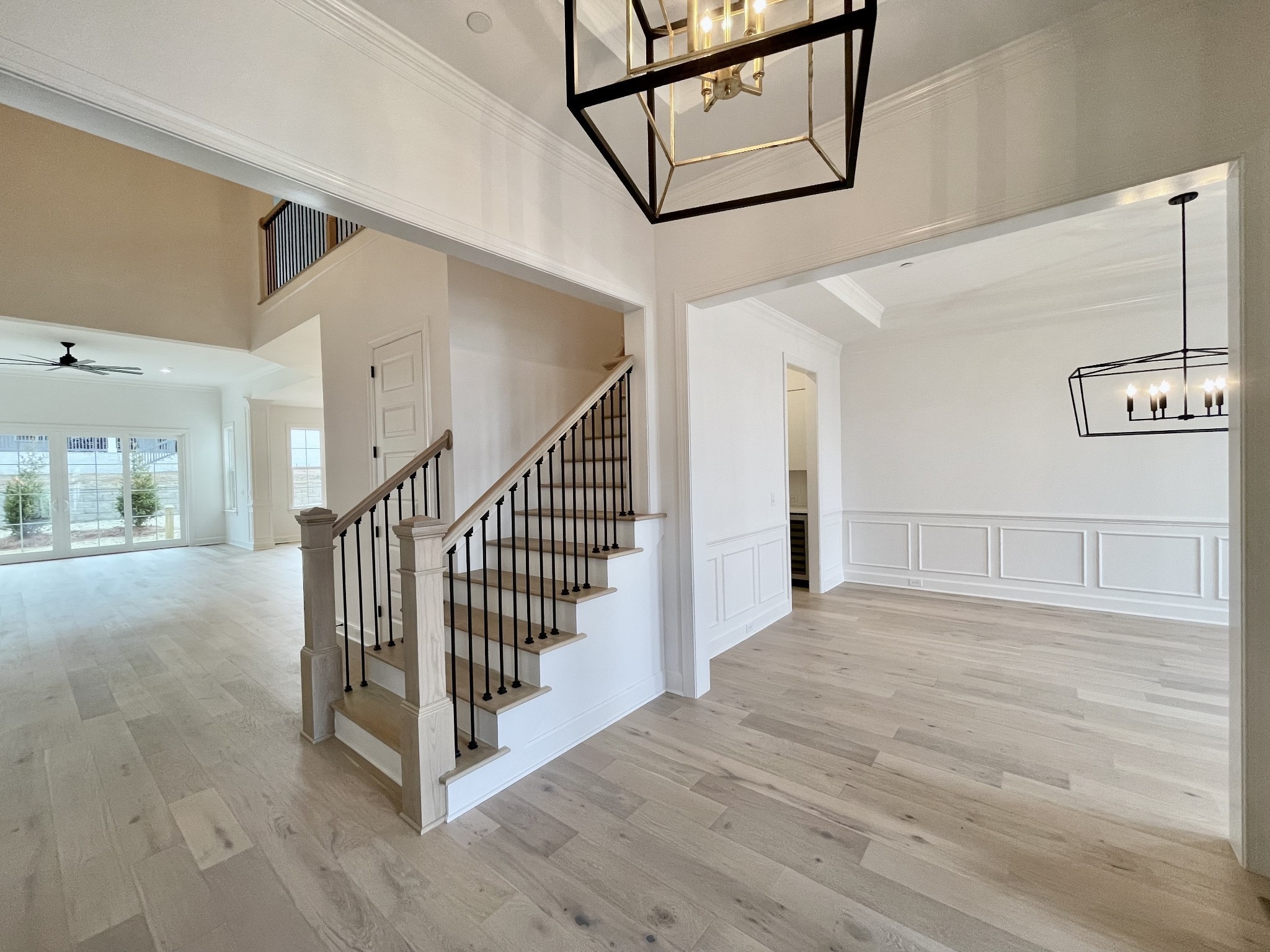 1013 Laguna Drive