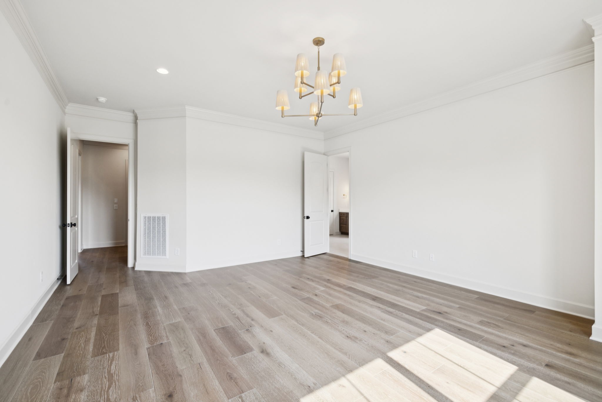 1001 Laguna Drive