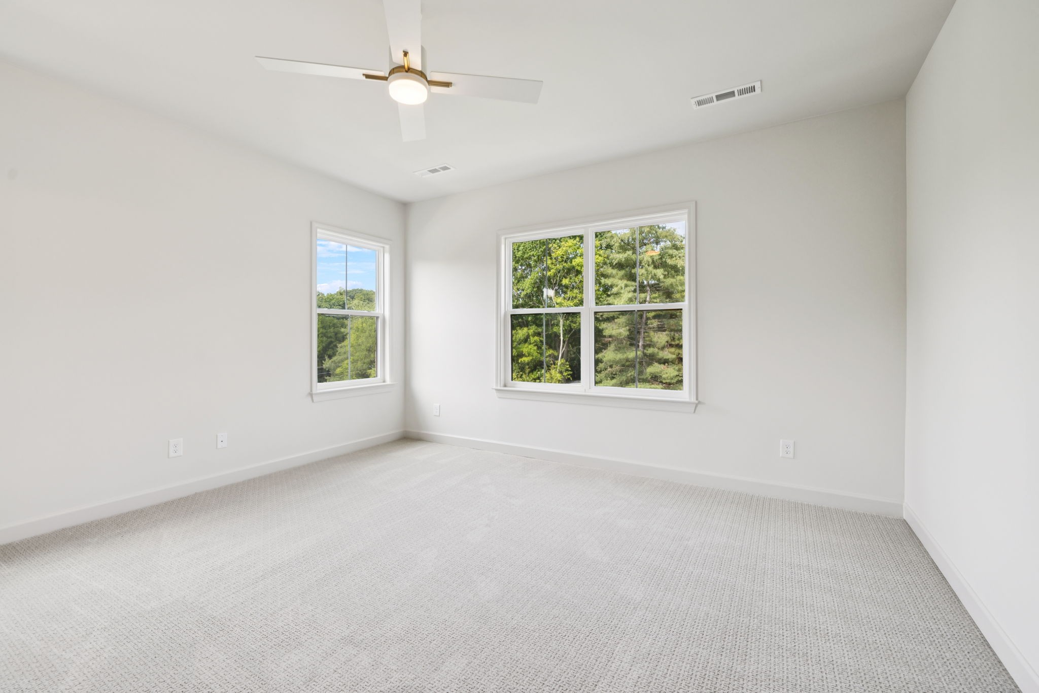 1001 Laguna Drive