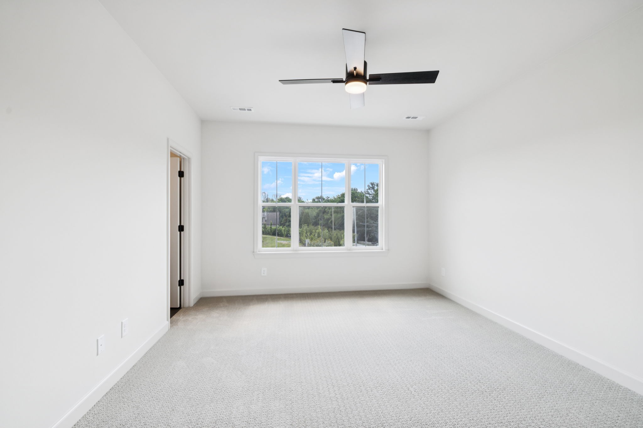 1001 Laguna Drive