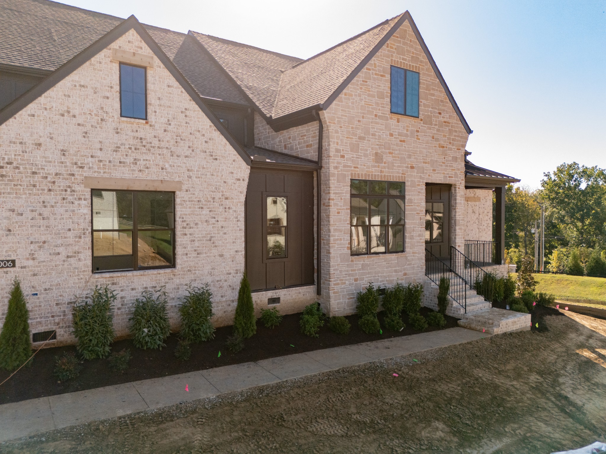 1006 Laguna Drive